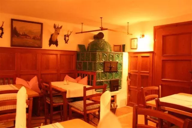 Living room, Restaurant/Places to Eat in Berggasthof Butzn Wirt