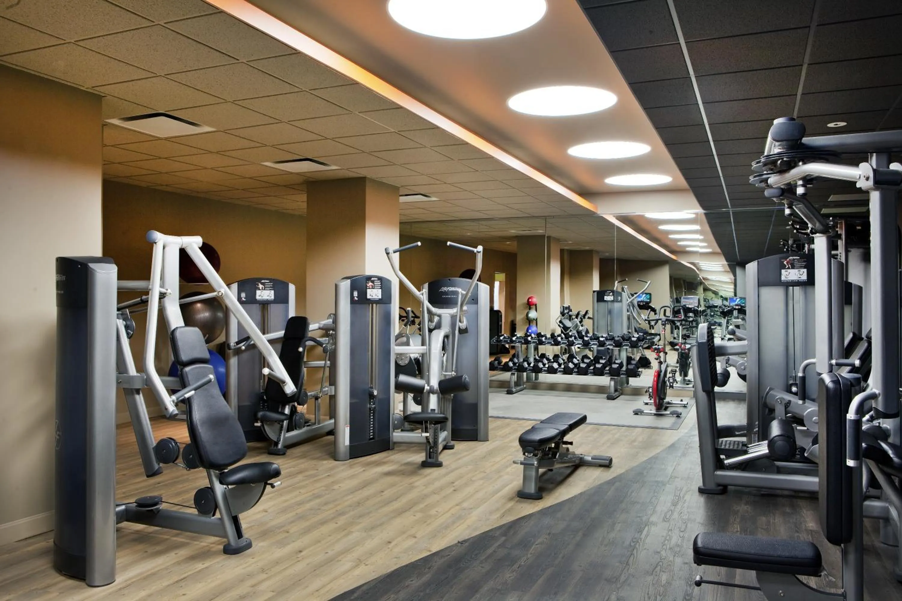 Fitness centre/facilities in Ocean Place Resort & Spa