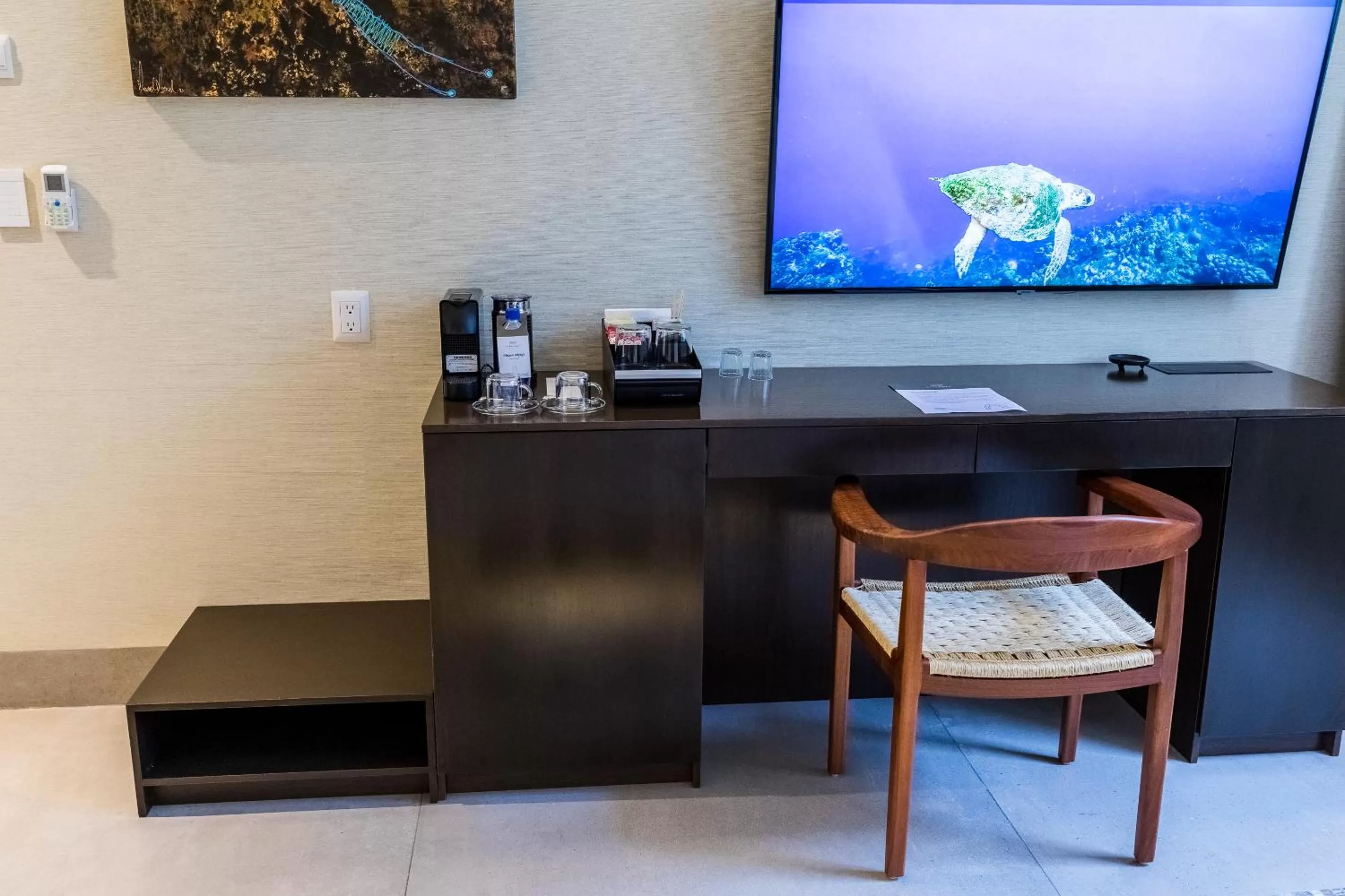 TV and multimedia in Casa Naila Hotel Boutique