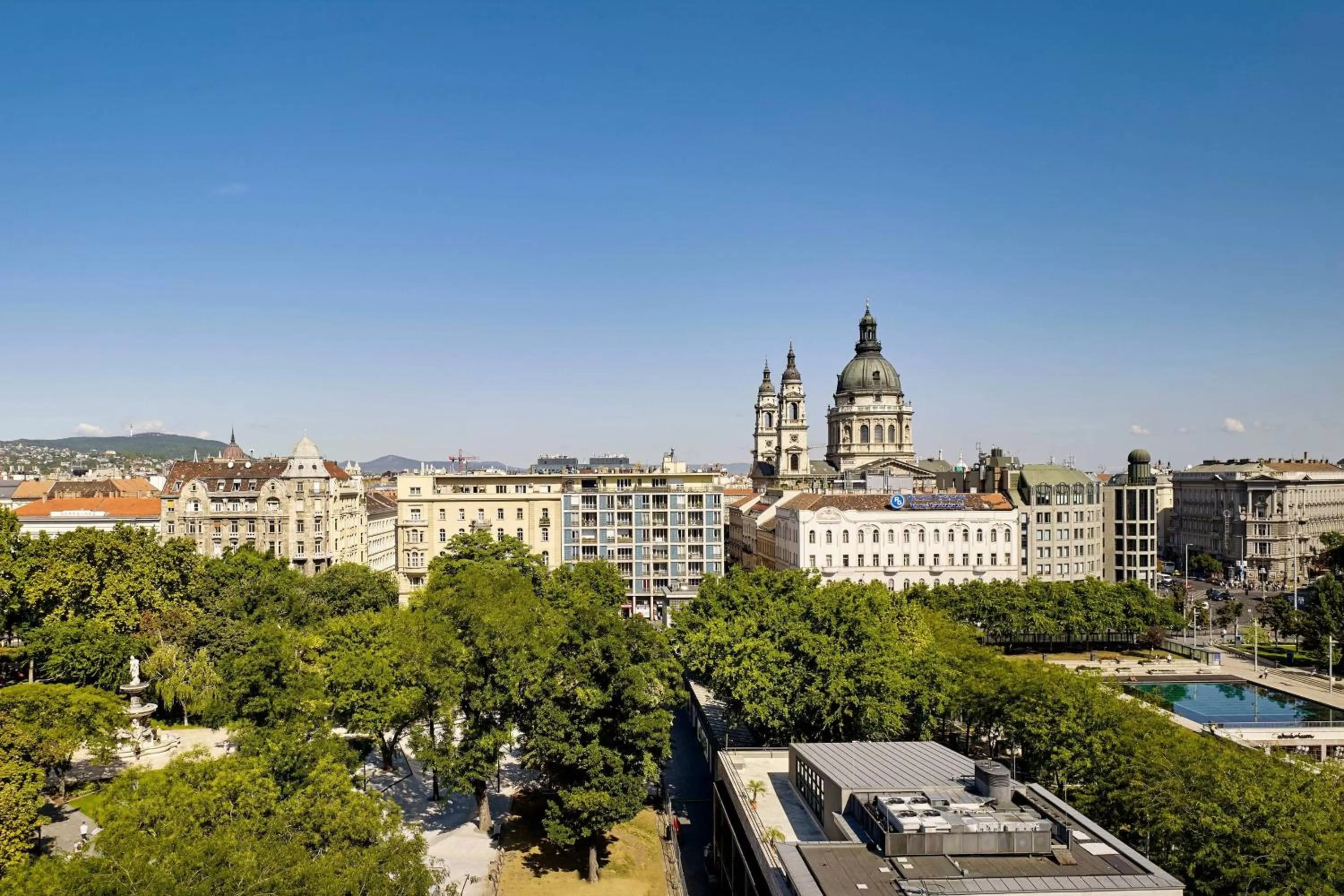 Photo of the whole room in Al Habtoor Palace Budapest, Preferred Hotels & Resorts