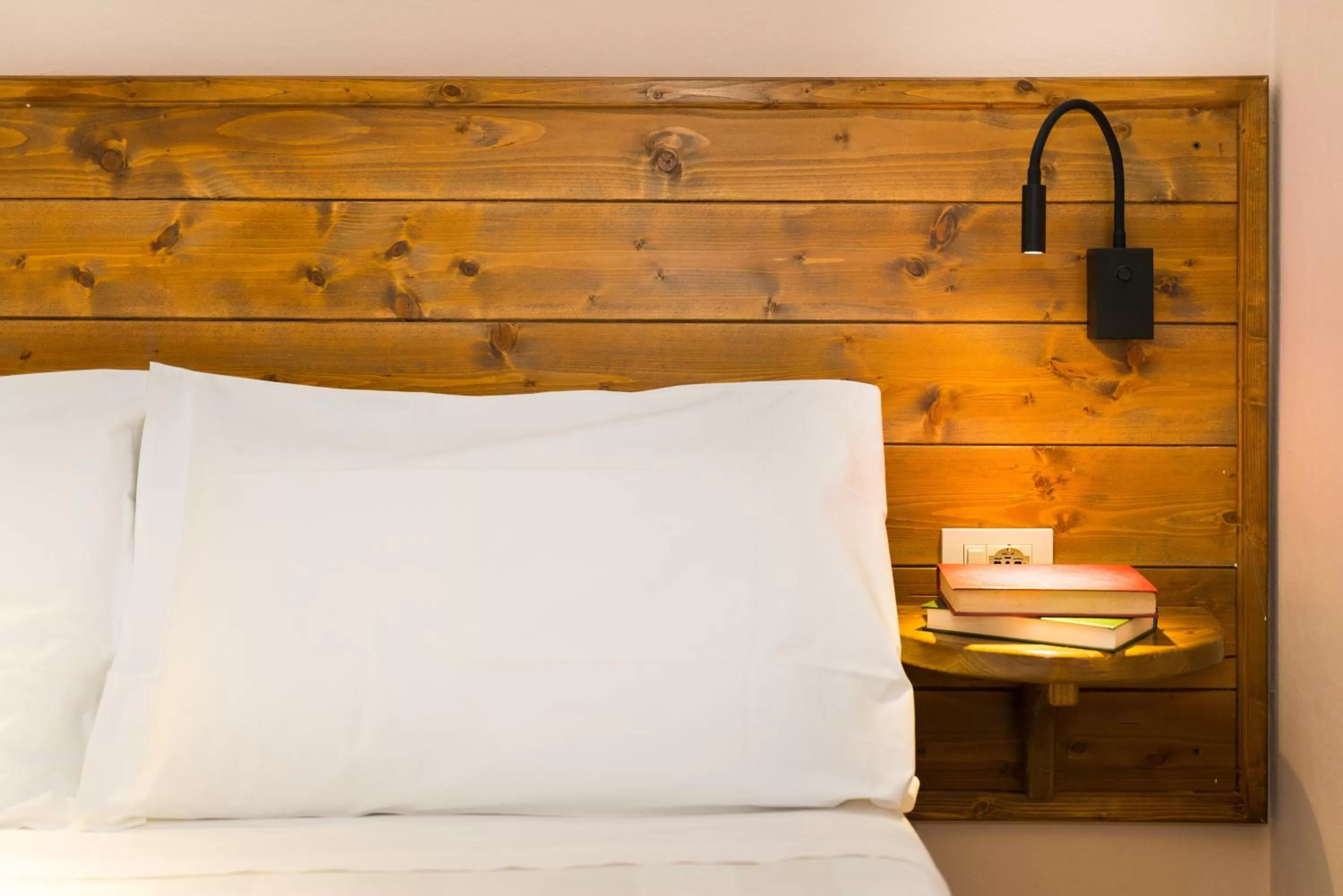 Decorative detail, Bed in Certosa di Pontignano Residenza d'Epoca - Place of Charme