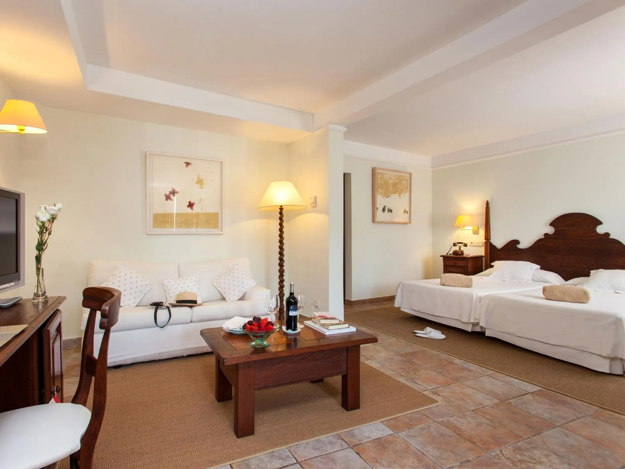 Massage, Bed in Hotel Cala Sant Vicenç - Adults Only