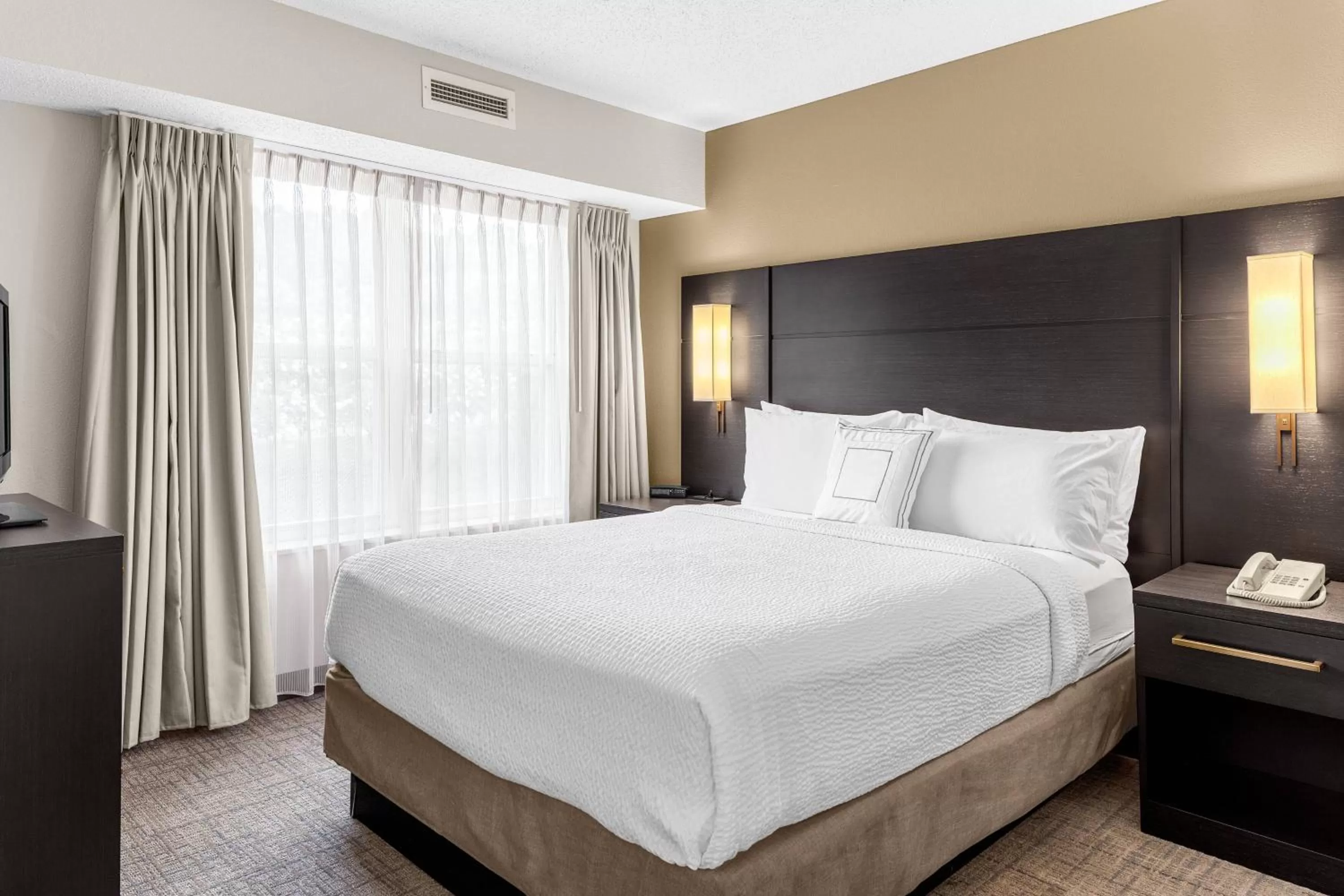 Bedroom, Bed in Residence Inn Atlanta Norcross/Peachtree Corners