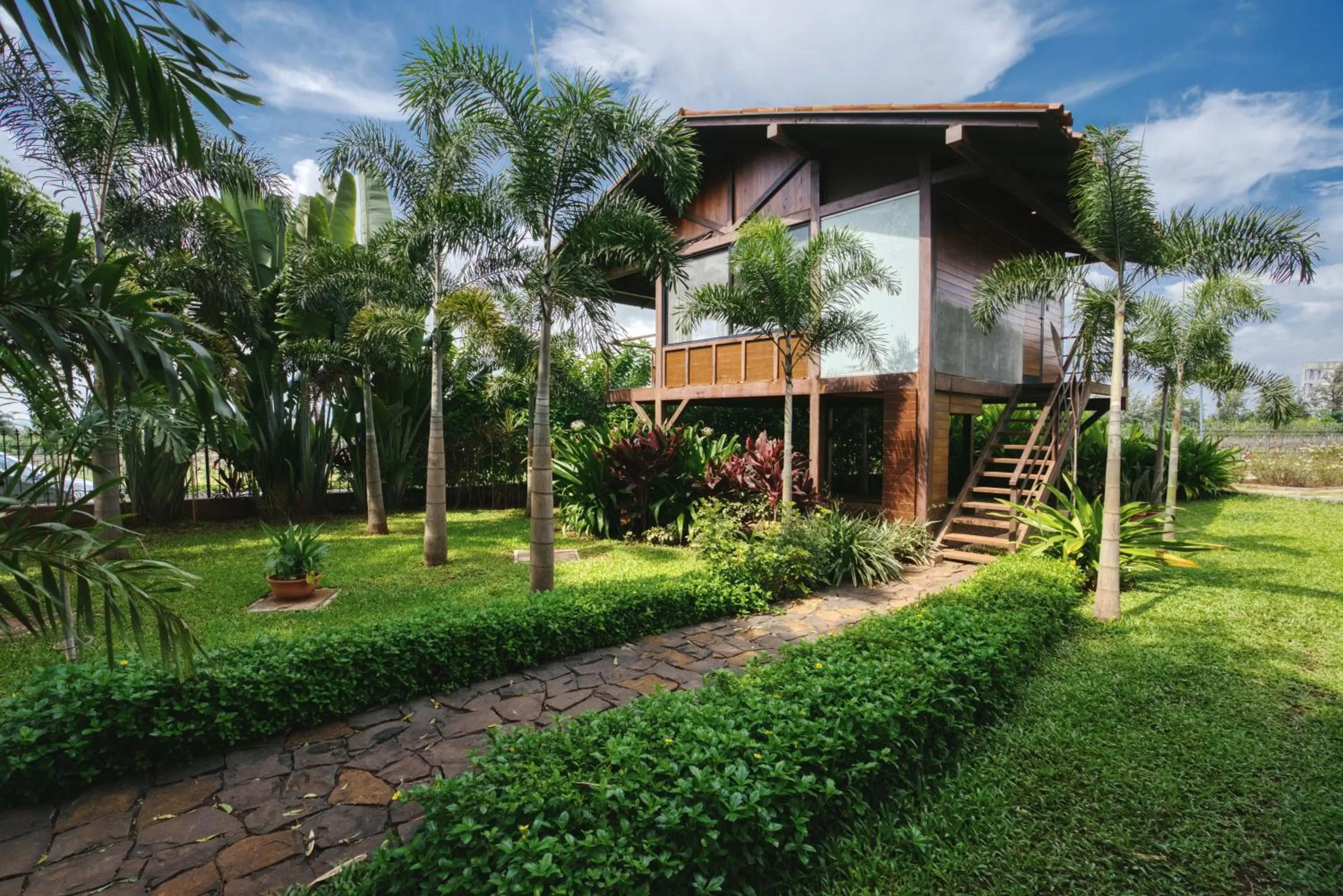 Property Building in The Source At Sula