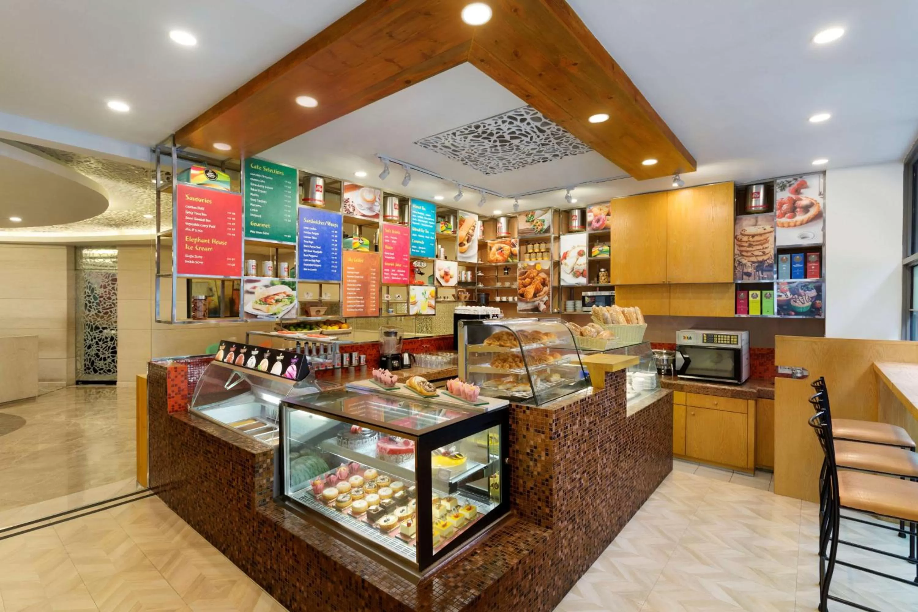 Restaurant/places to eat in Jen Maldives Male by Shangri-La