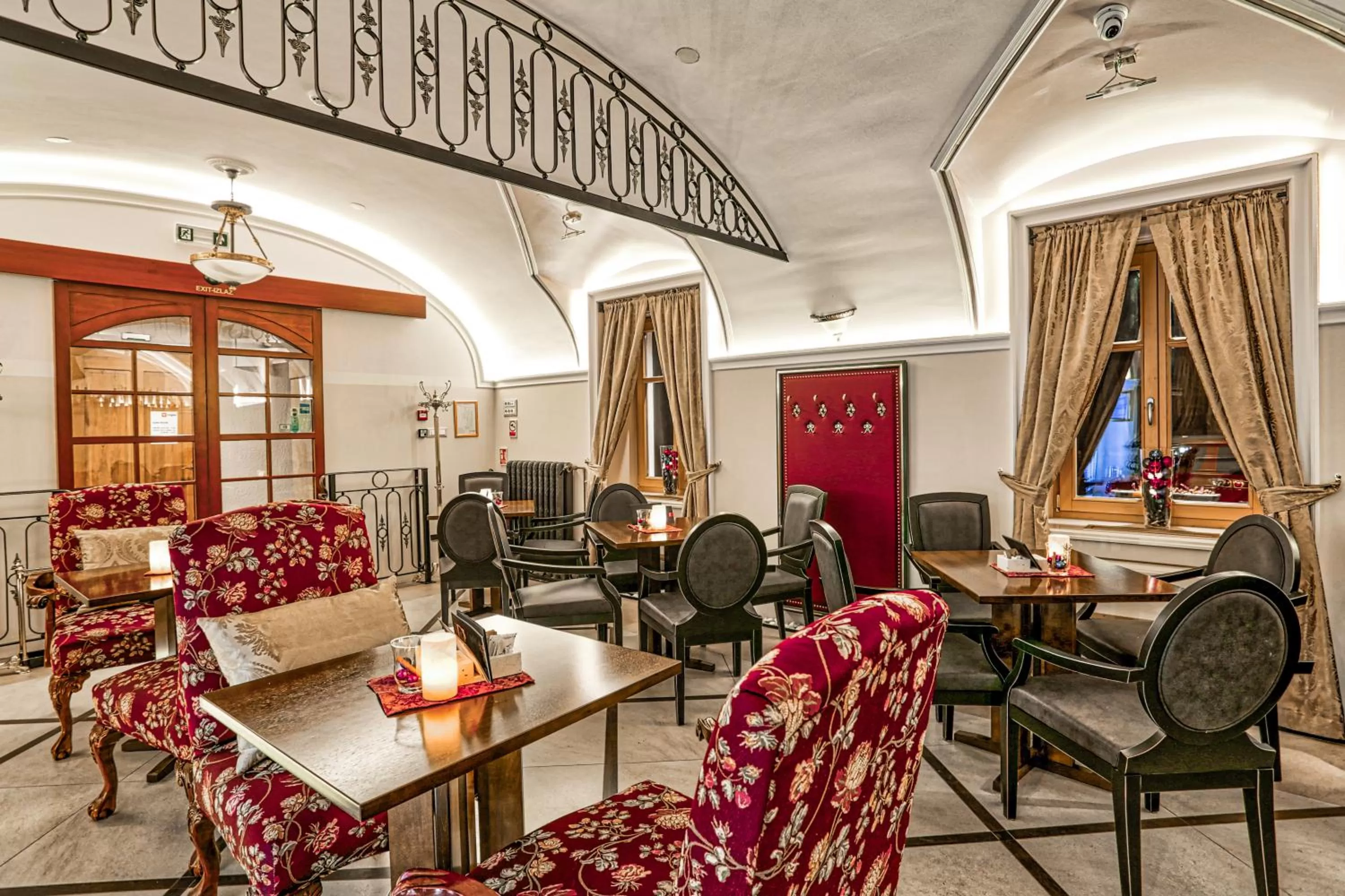 Lounge or bar in Arbia Dorka Heritage Palace