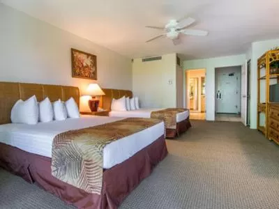 Bed in Kaanapali Maui at the Eldorado by OUTRIGGER