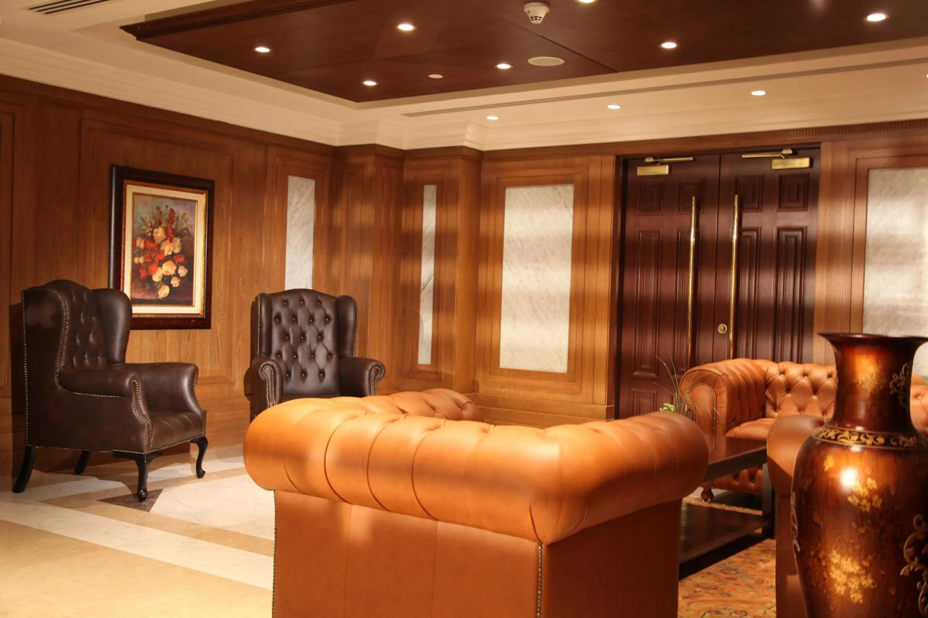 Lounge or bar in Helnan Landmark Hotel