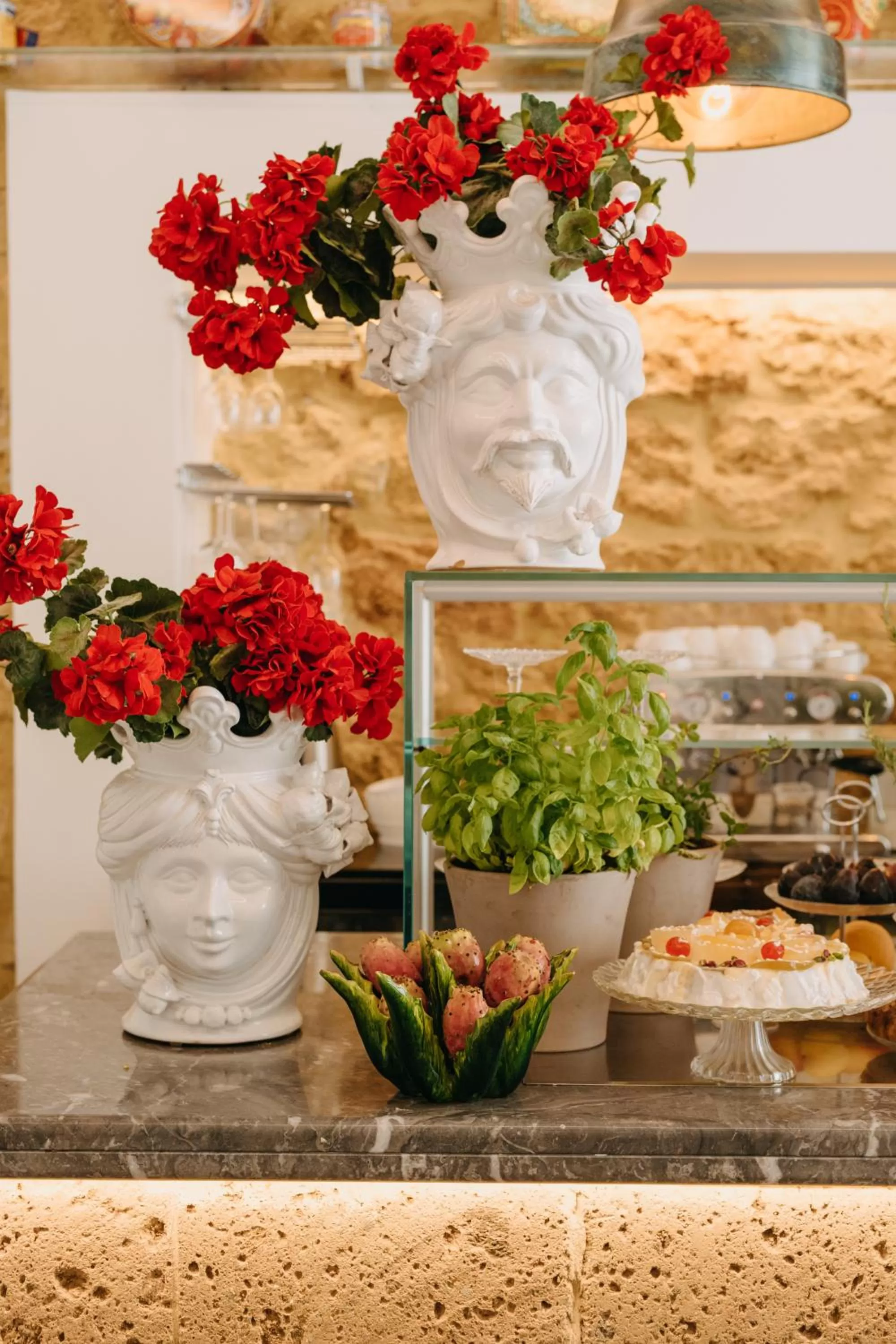 Food and drinks in Palazzo Natoli Boutique Hotel