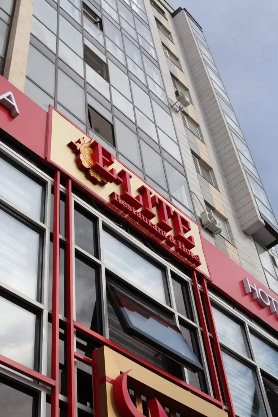 Restaurant/places to eat, Property Building in E-lite& Meatador