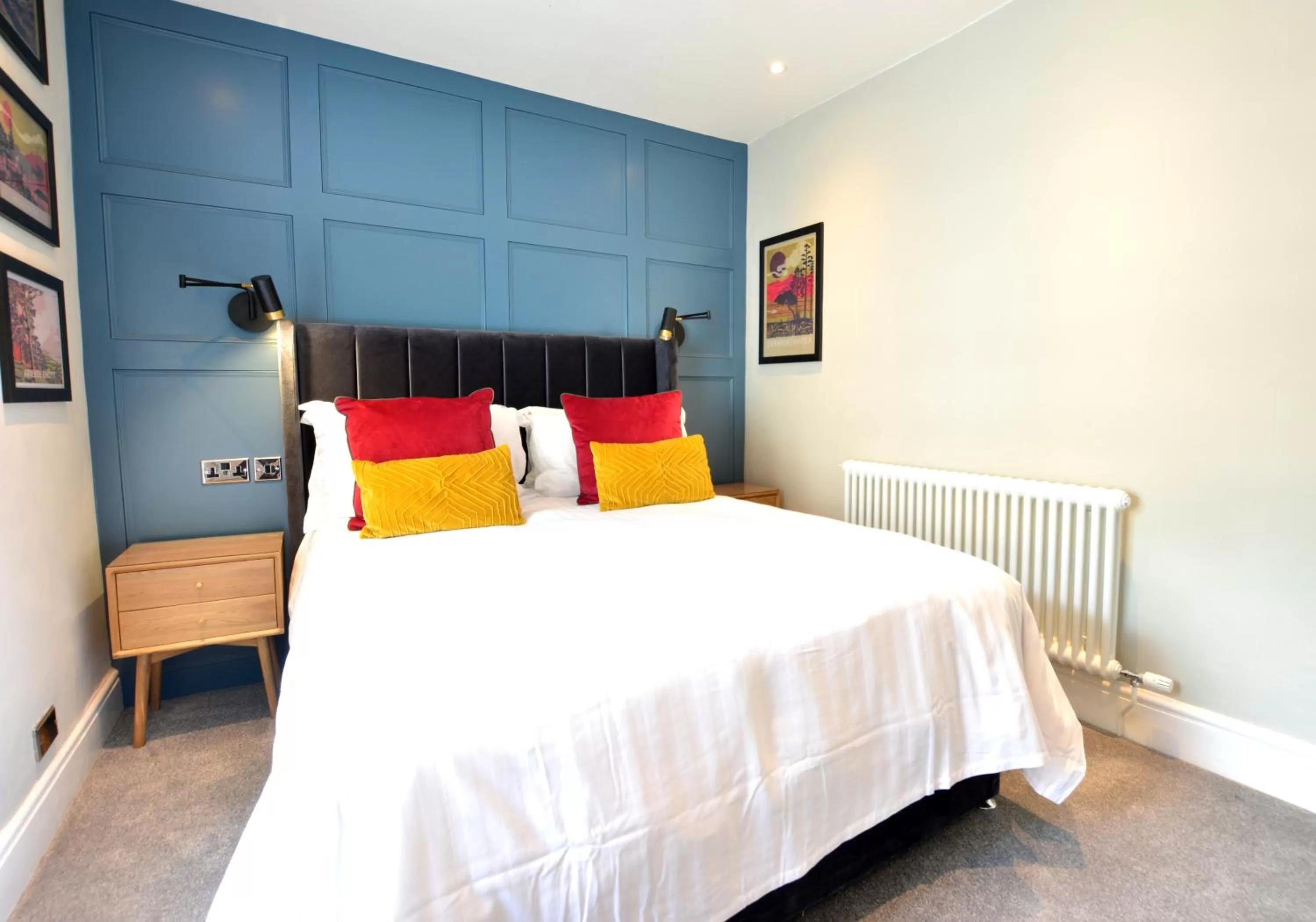 Bed in Fairfield House and Gardens