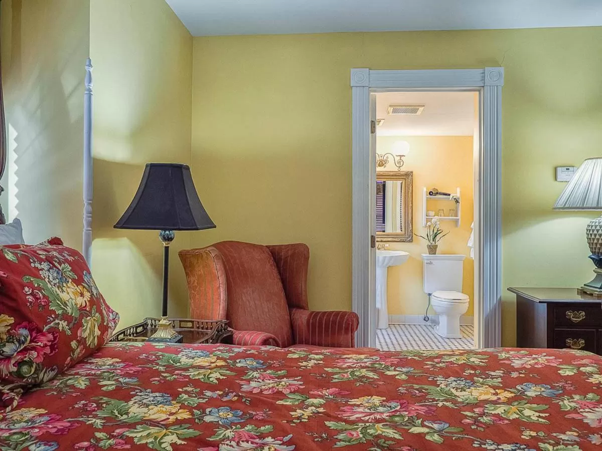 Bed in George Brooks House B&B