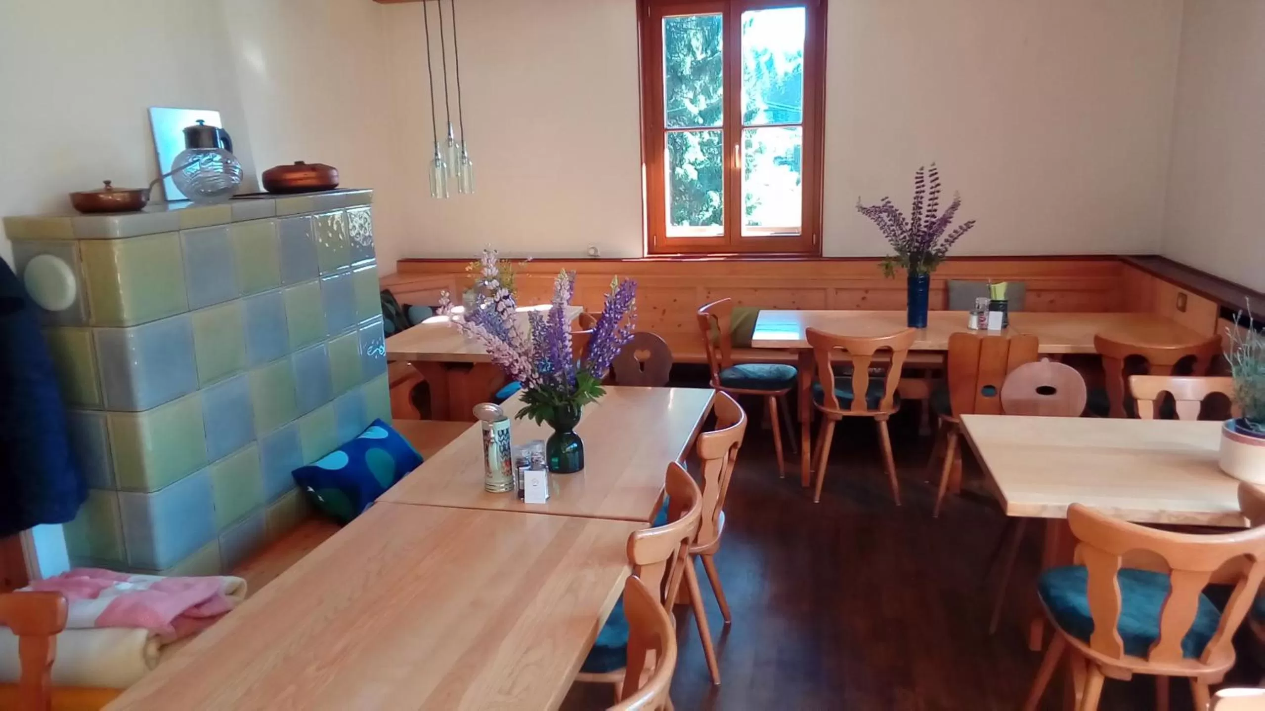 Dining area in Sporthostel Rössle