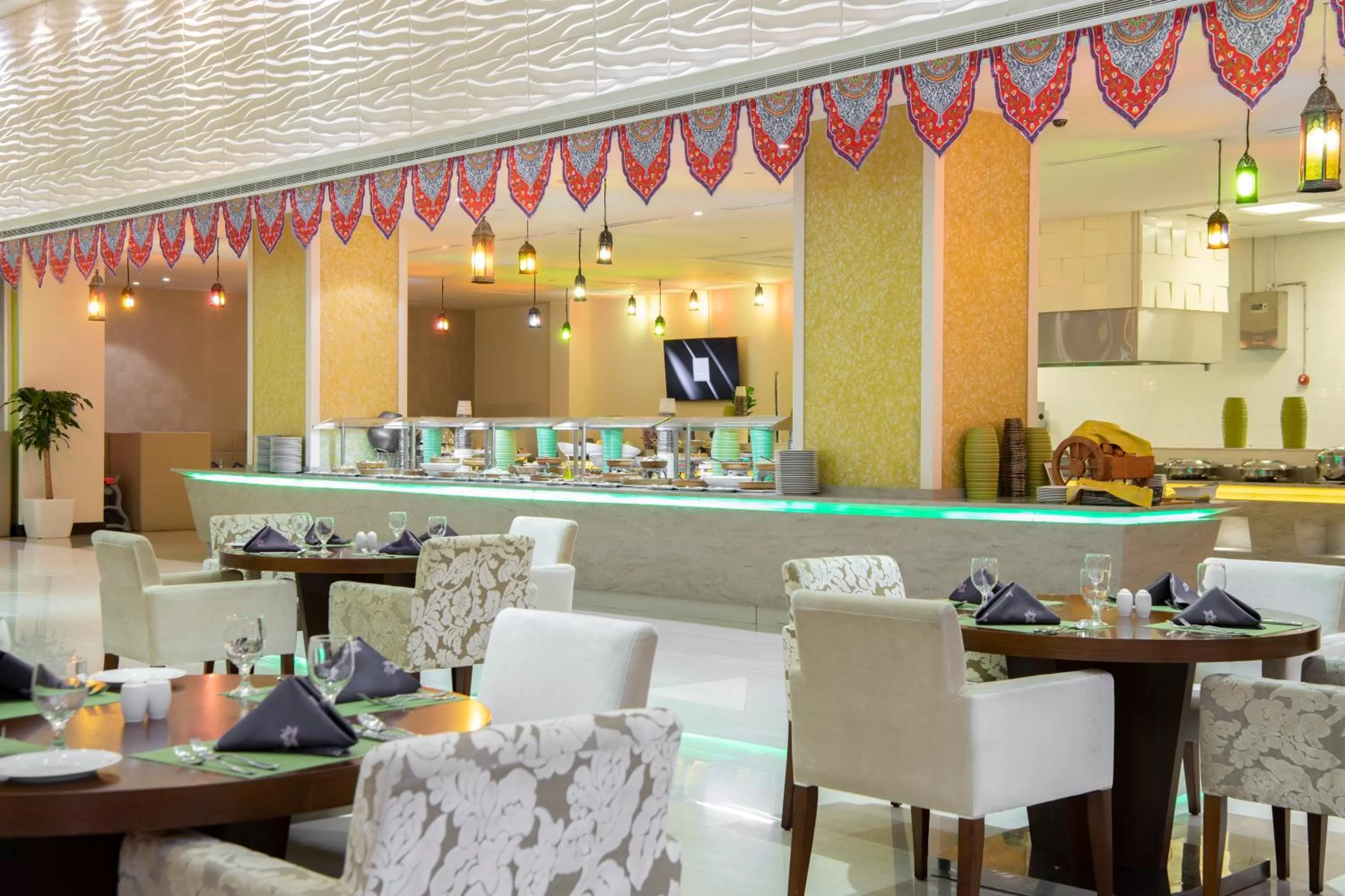 Restaurant/places to eat in Radisson Blu Resort Jizan