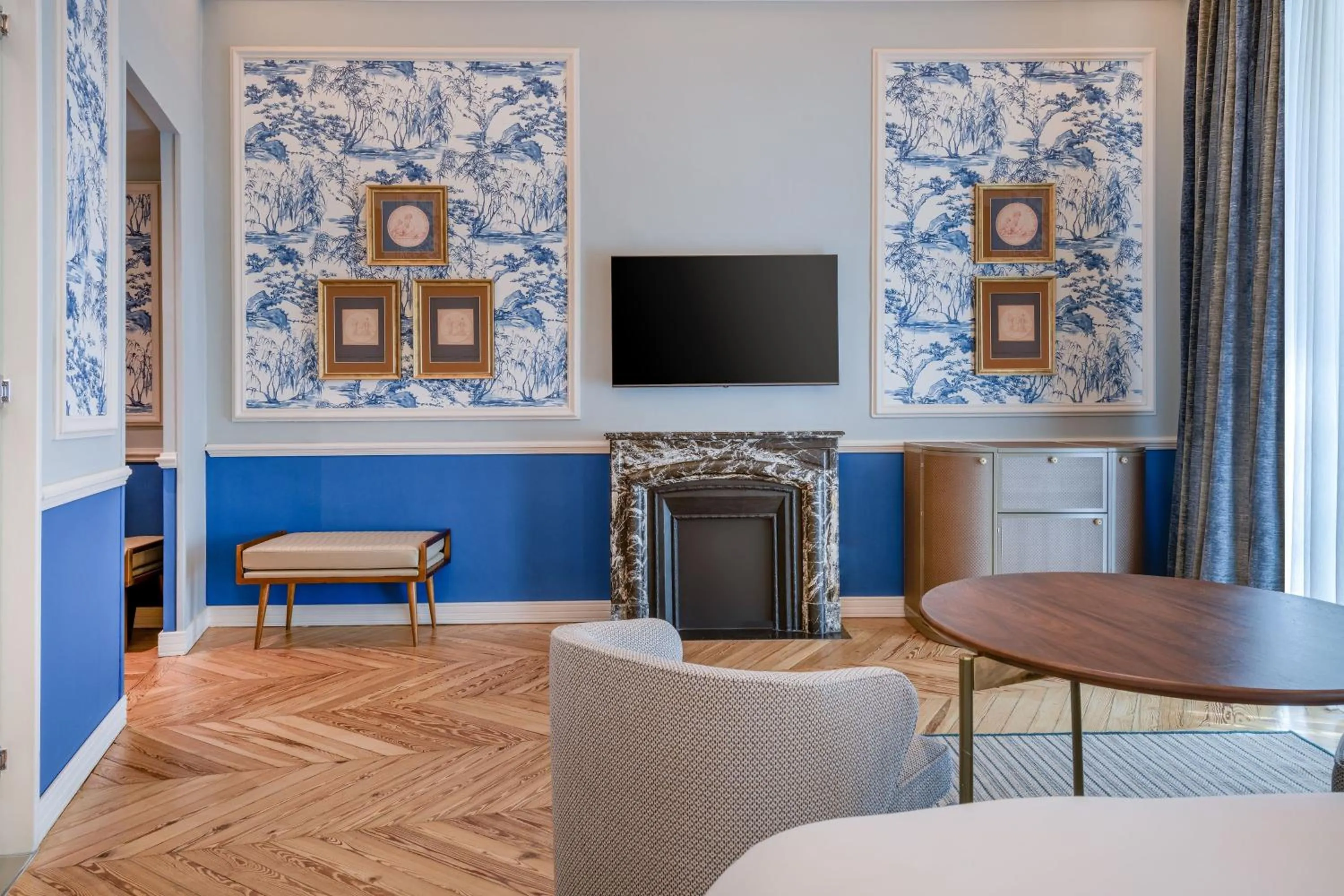 Photo of the whole room in Santo Mauro, a Luxury Collection Hotel, Madrid