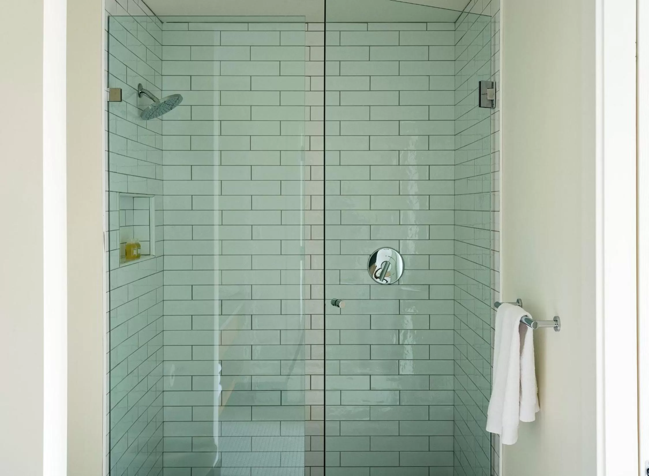 Shower in ROOST Midtown