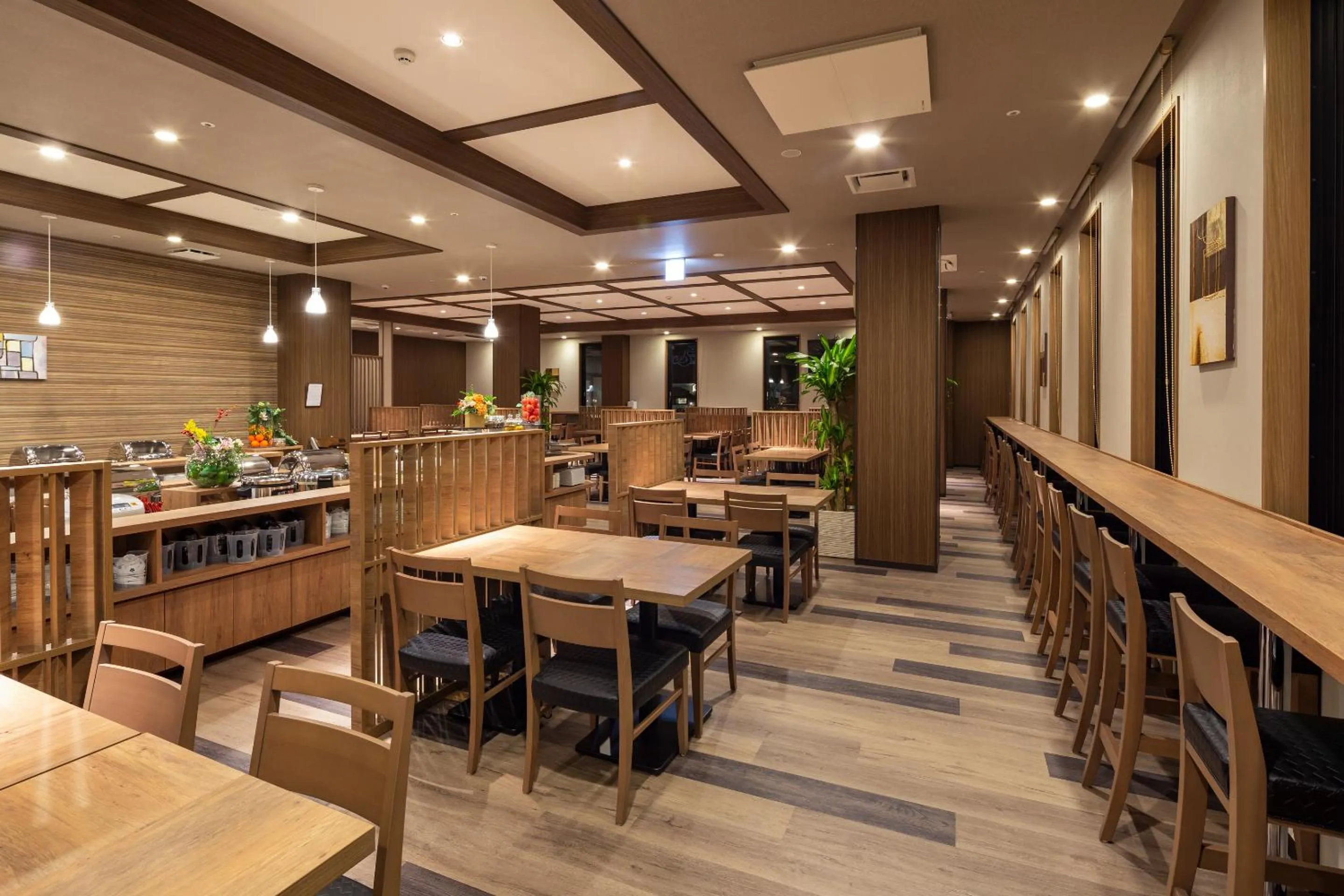 Restaurant/places to eat in Hotel Route Inn Chiba Newtown Chuo Ekimae -Narita Kuko Akusesu Sen-