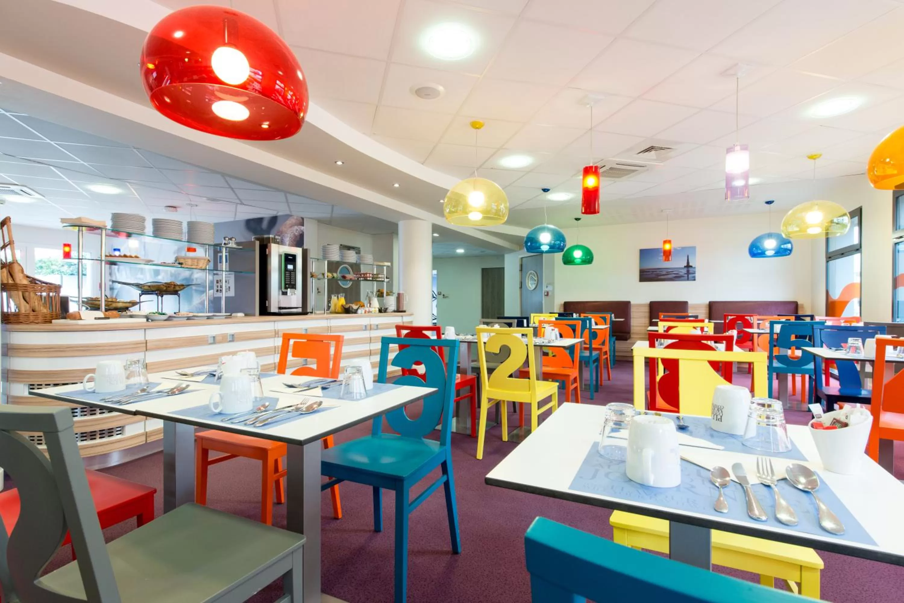 Restaurant/places to eat in ibis Styles La Rochelle Centre les Minimes