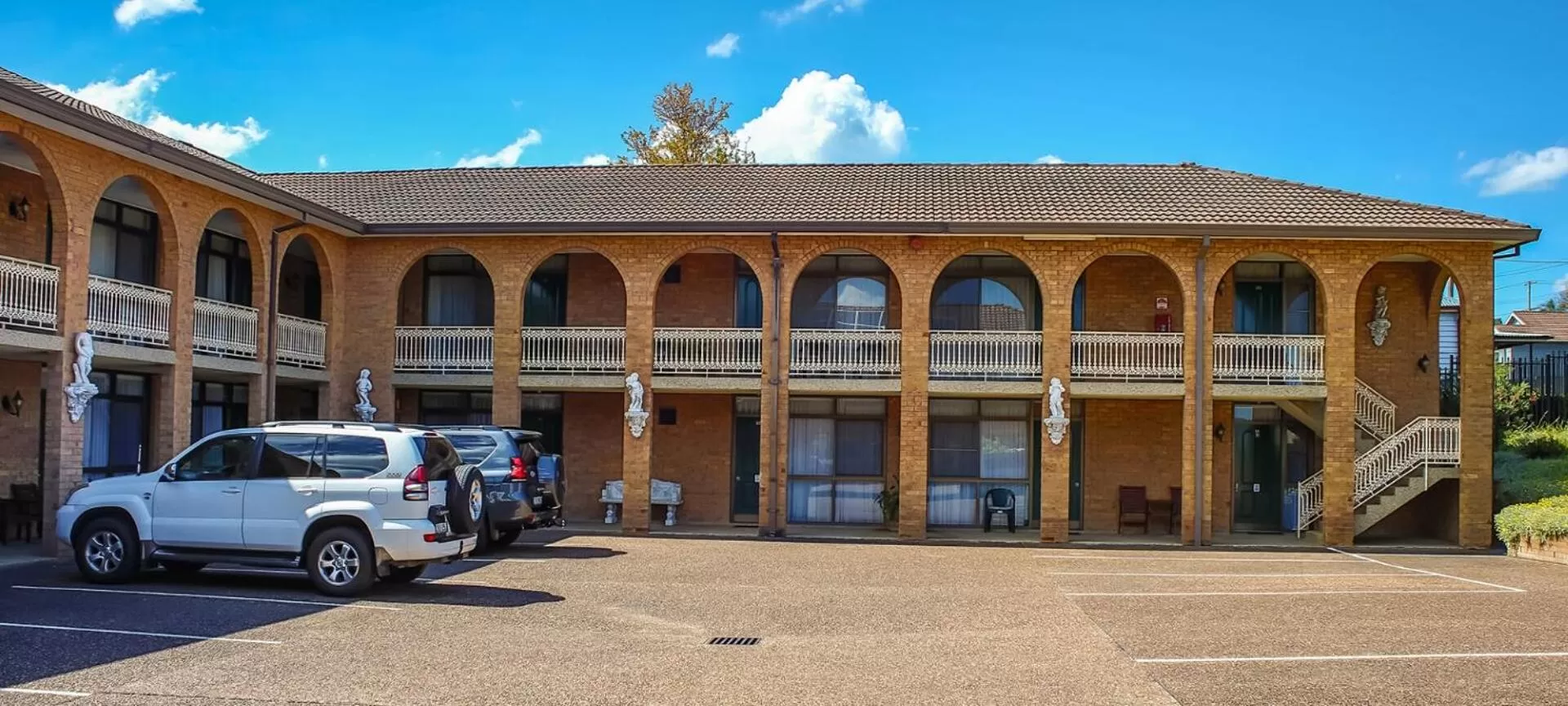 Property building in Cumberland Motor Inn