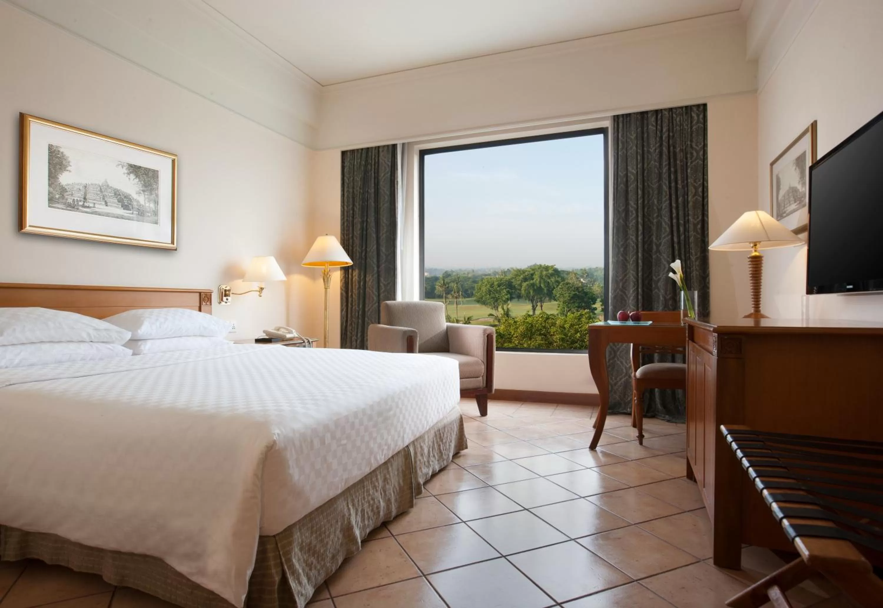 Bedroom, Bed in Hyatt Regency Yogyakarta