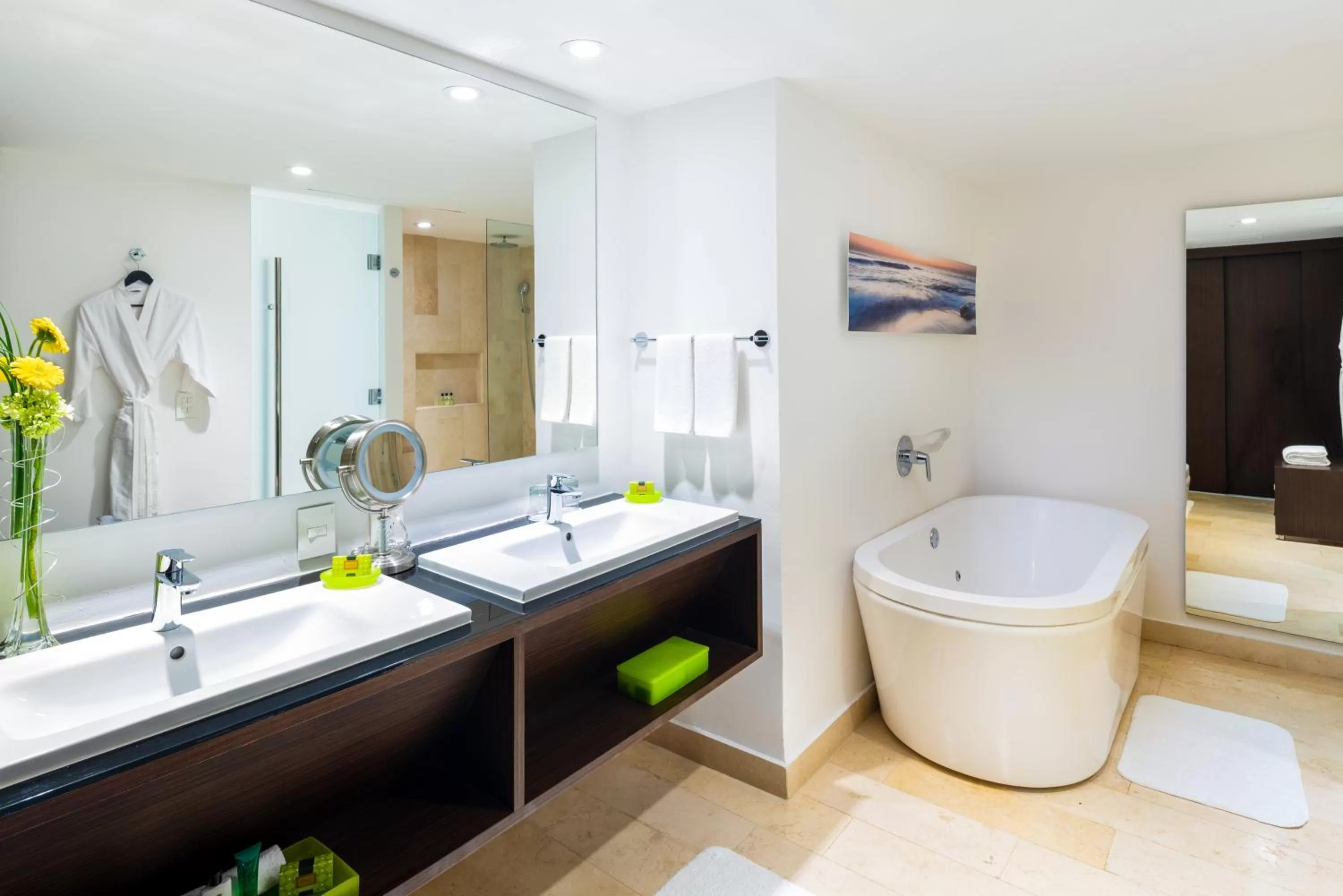 Bathroom in Presidente InterContinental Cancun Resort