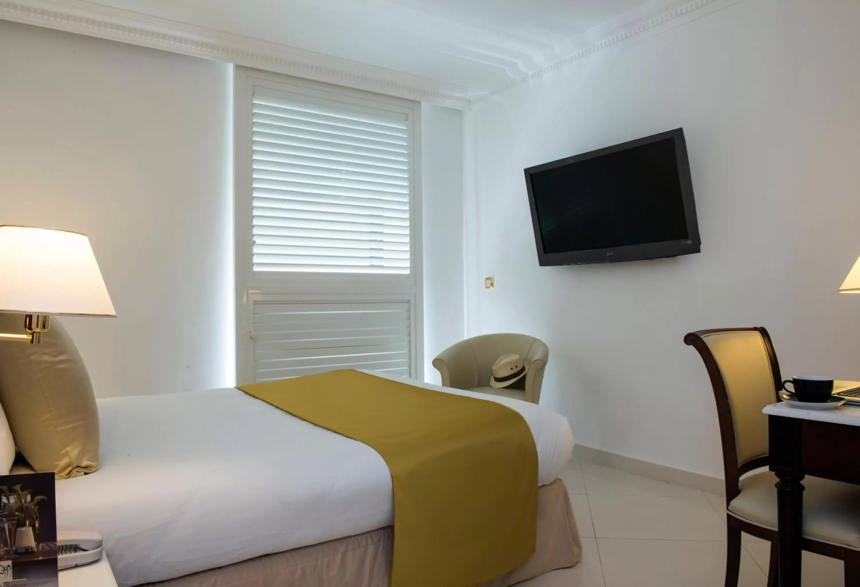 Comfort Double or Twin Room in Hotel Aston La Scala Comfort Double or Twin Room in Hotel Aston La Scala