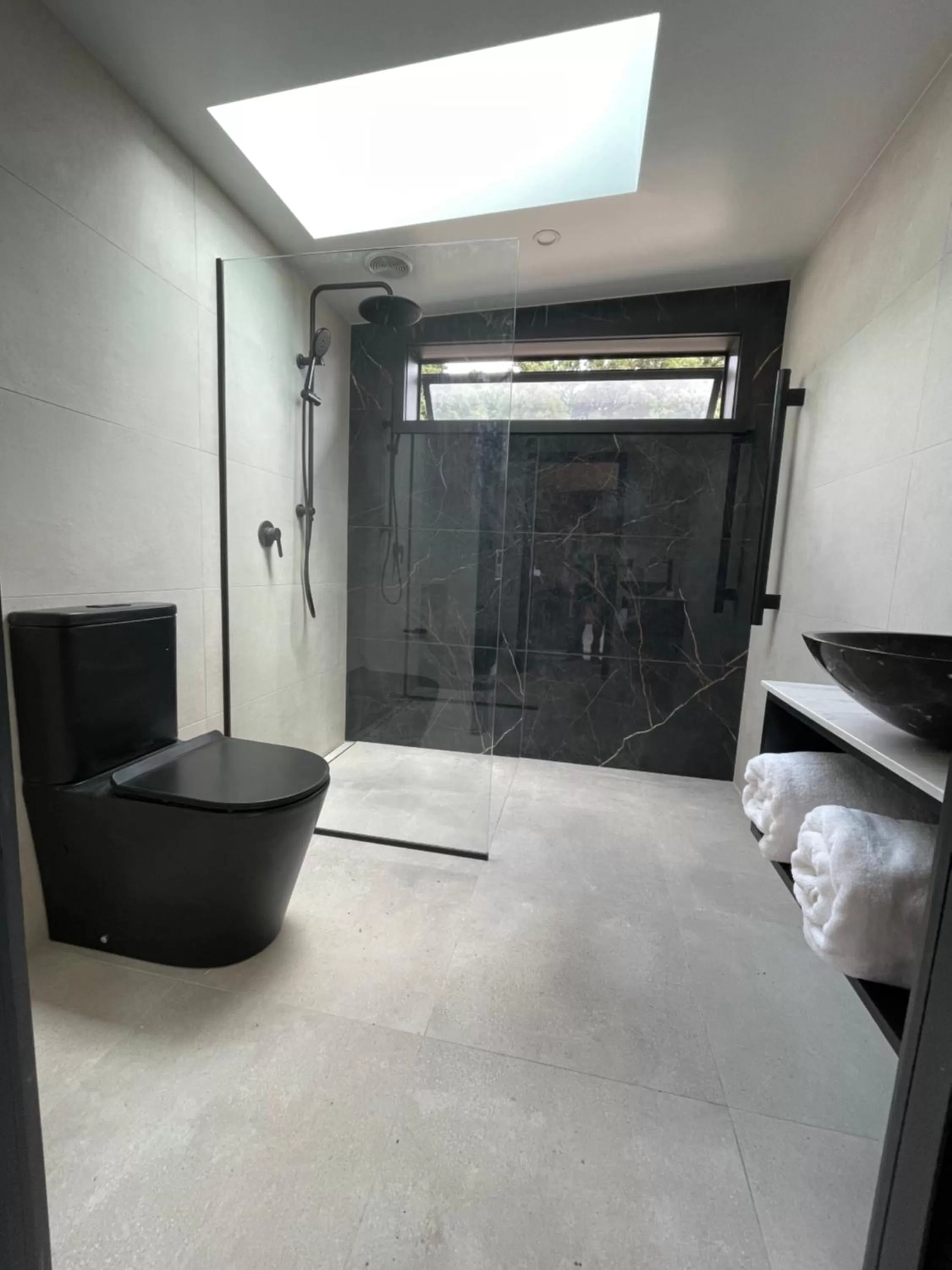 Shower, Bathroom in Ngā Whare Mānatu