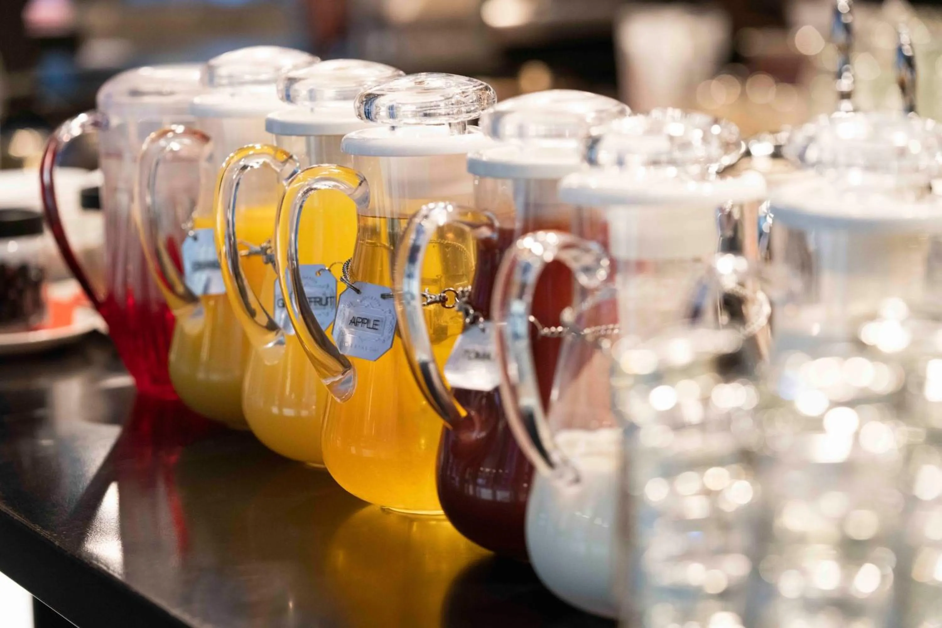 Breakfast in Courtyard by Marriott Tokyo Station