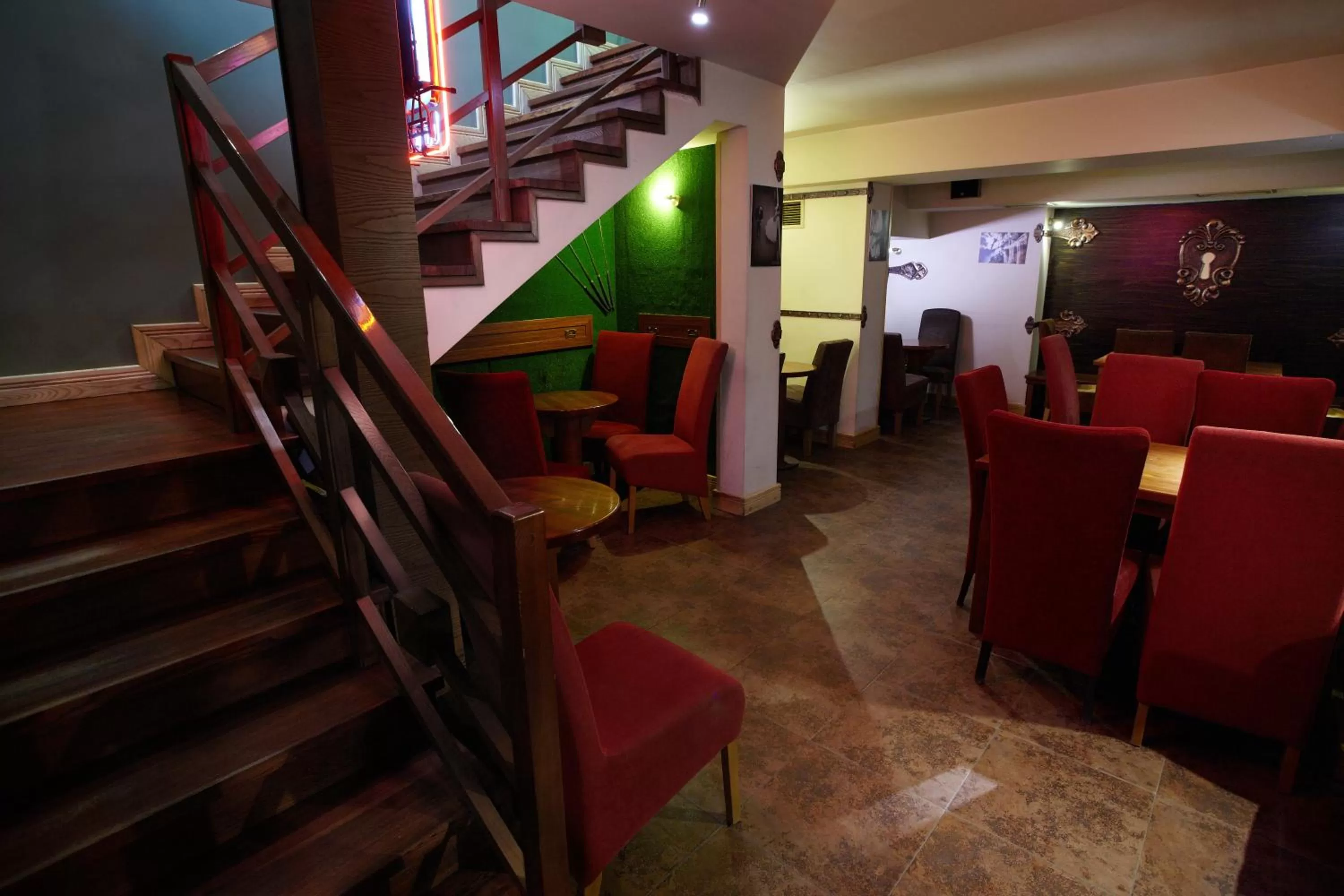 Restaurant/Places to Eat in Szuflada