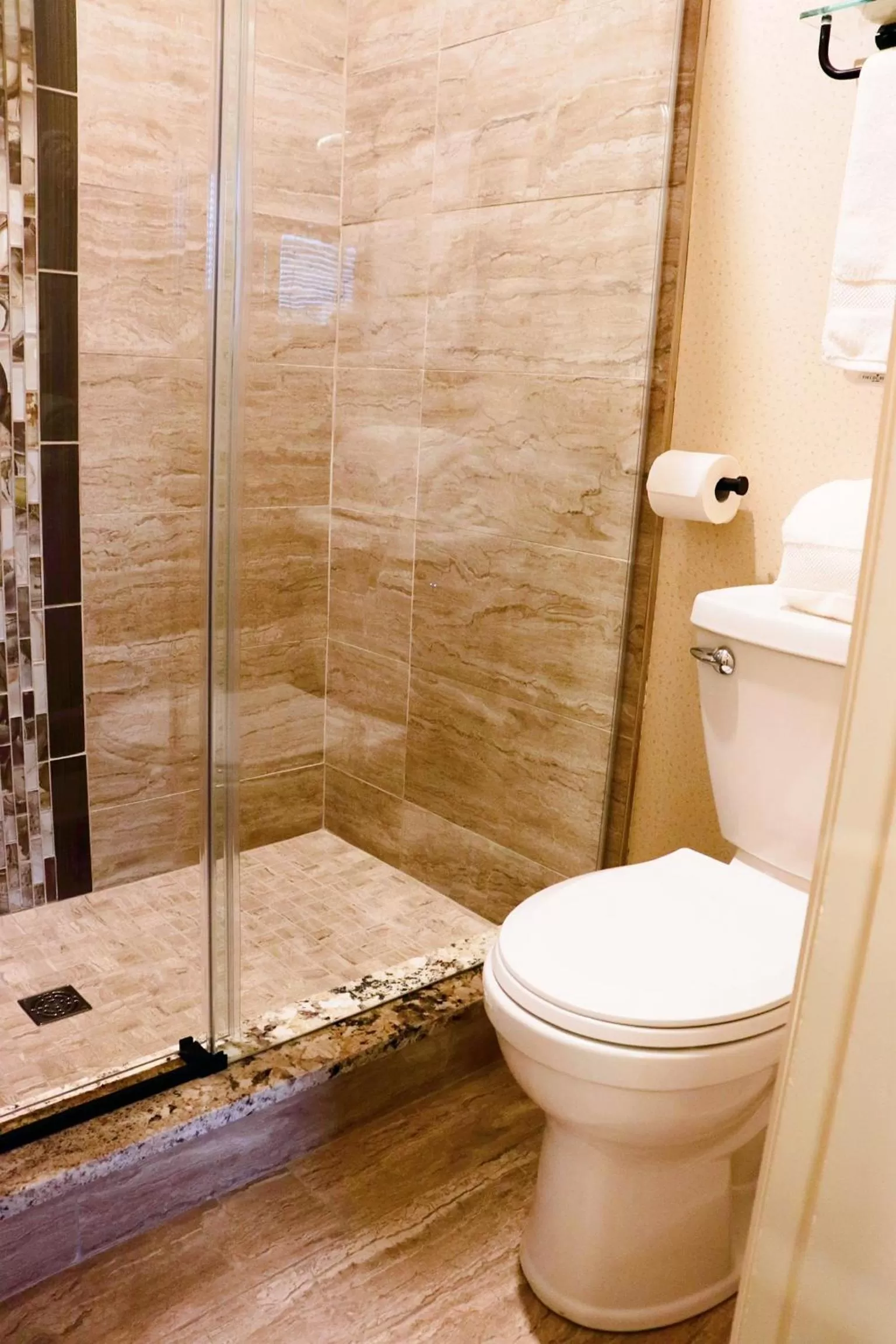 Shower in The Edward Buffalo