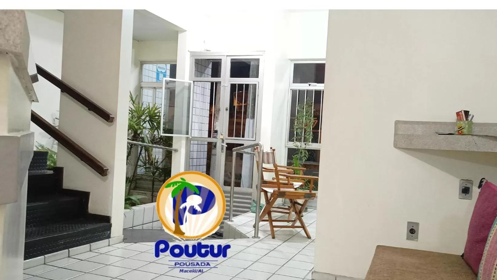 Living room in Poutur Pousada