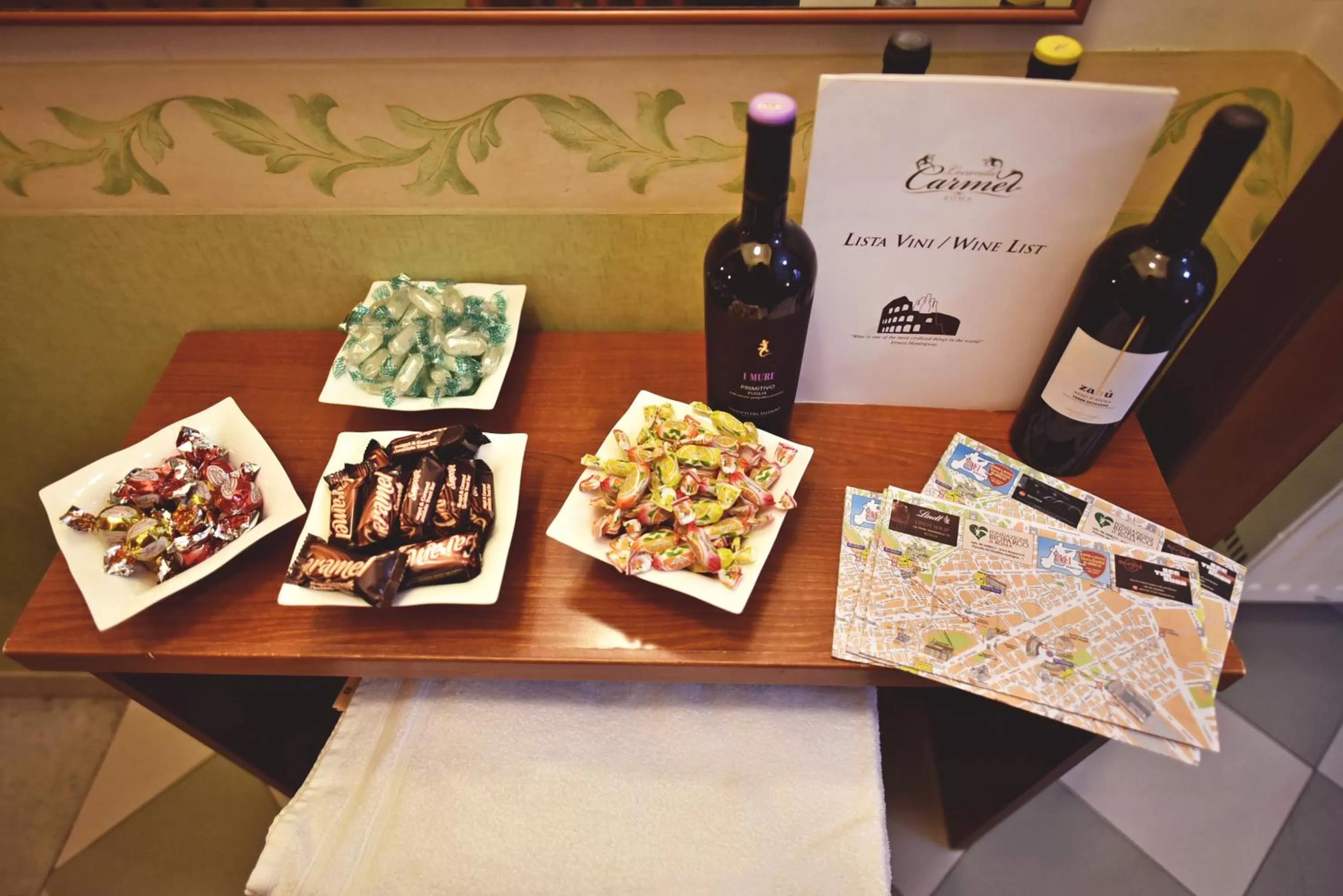 Food and drinks in Hotel Carmel