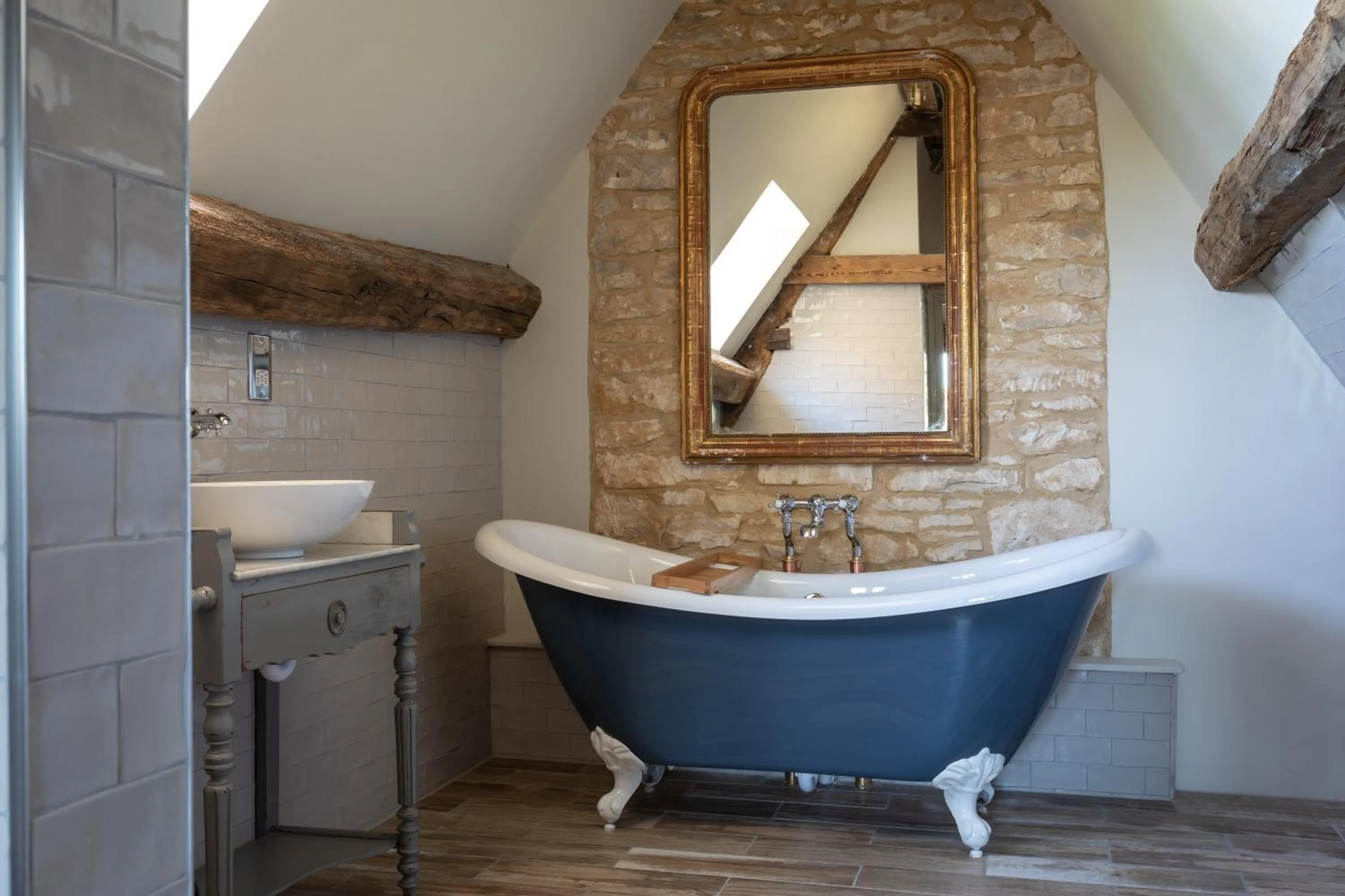 Bathroom in The Frogmill Hotel