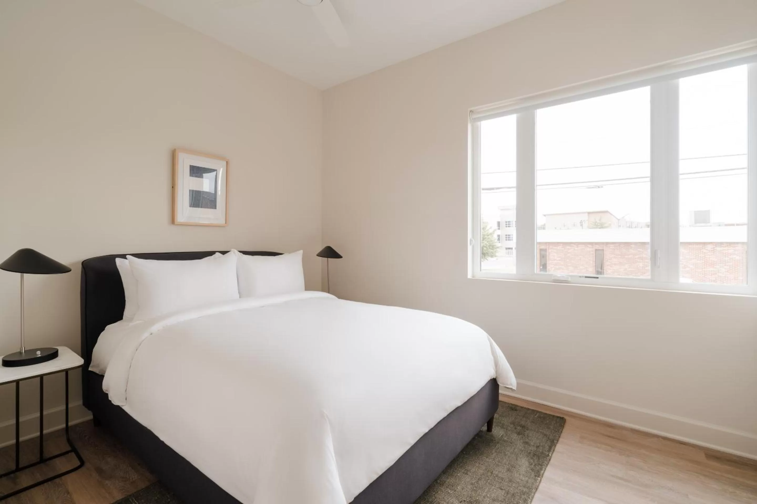 Bed in Sonder The Verse