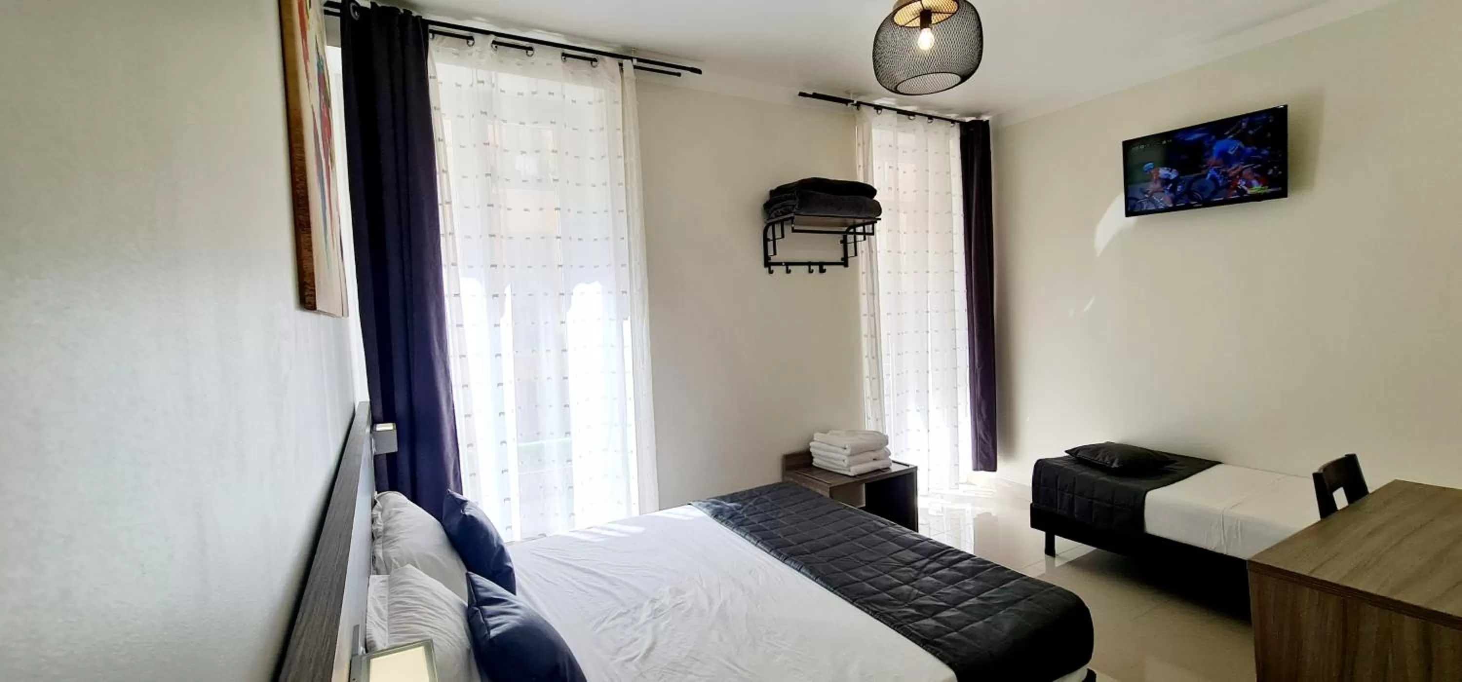 Photo of the whole room, Bed in ESPERANCE HOTEL