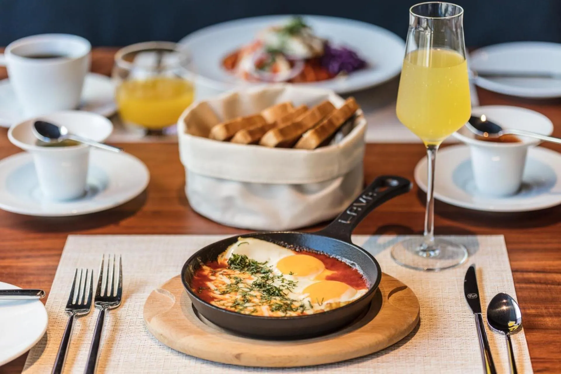 Restaurant/places to eat in Serenity Hotel Boutique By Alsol