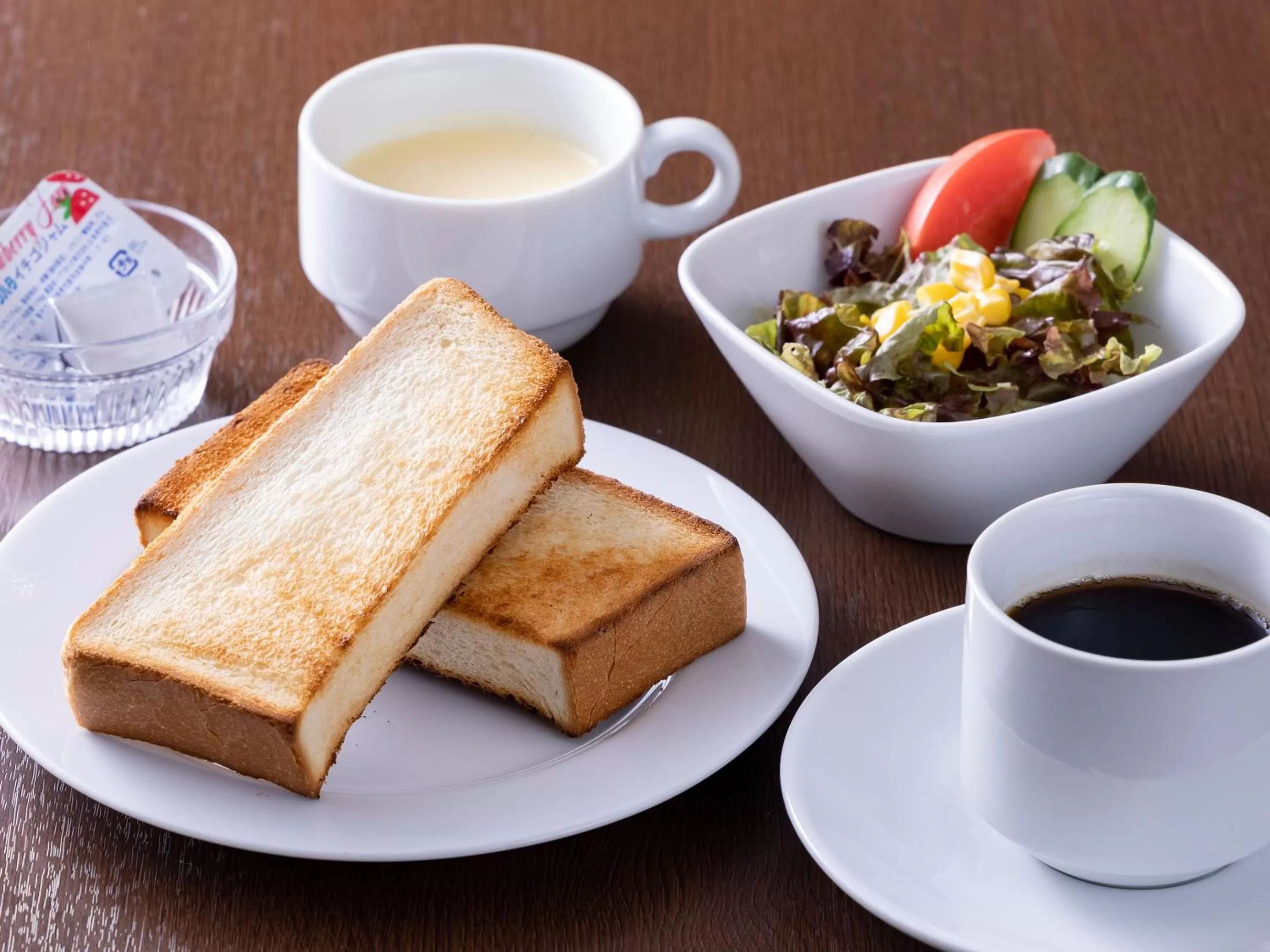 Breakfast in KOKO STAY Shimonoseki - formerly Hotel Wing International Shimonoseki