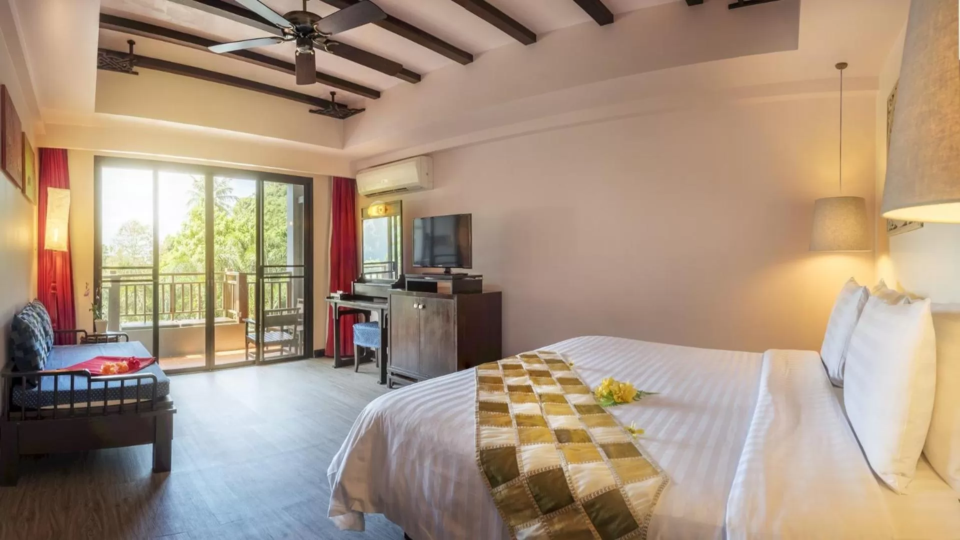 Photo of the whole room, Bed in Krabi Chada Resort