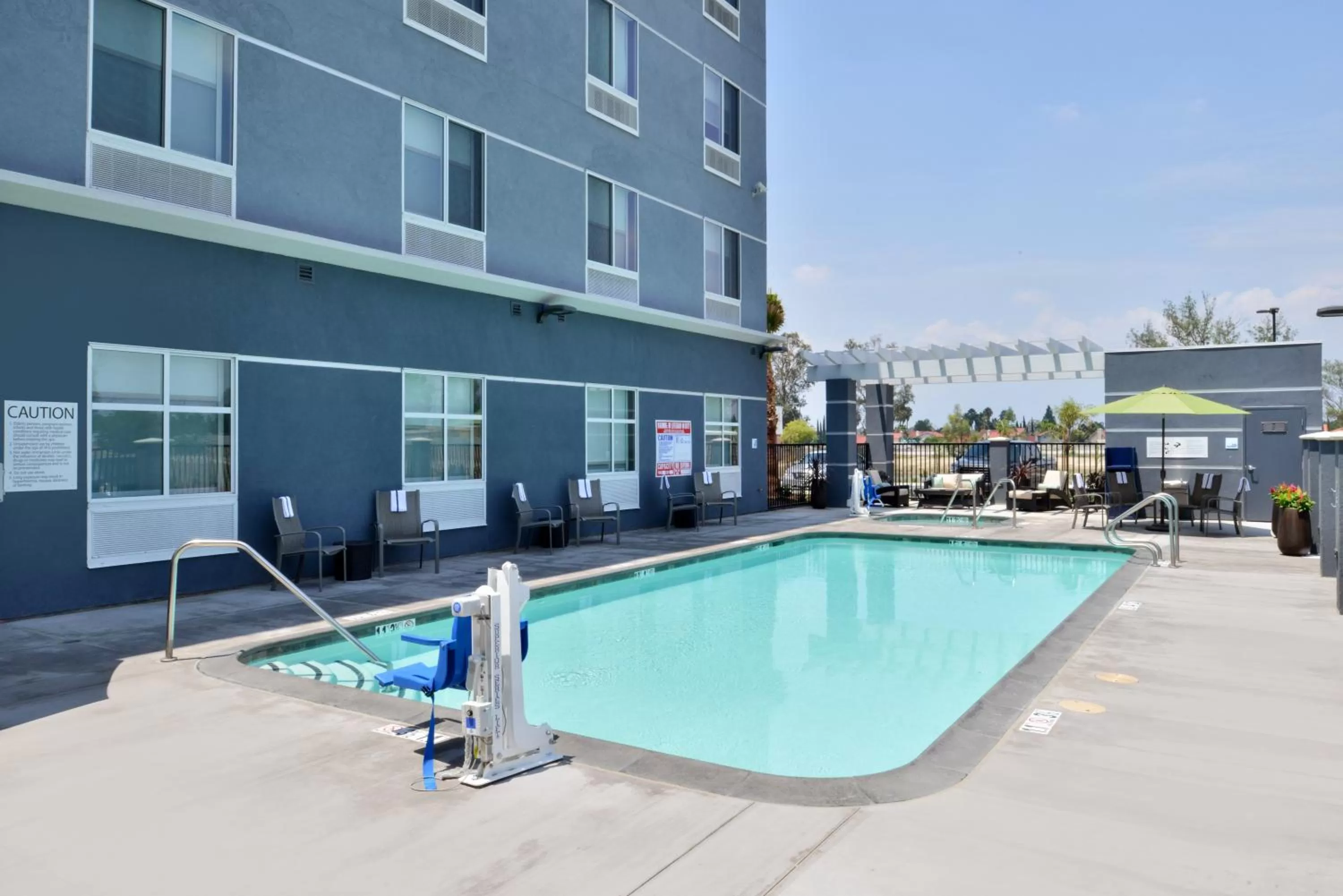 Swimming pool in Holiday Inn Express Hotels & Suites Loma Linda by IHG