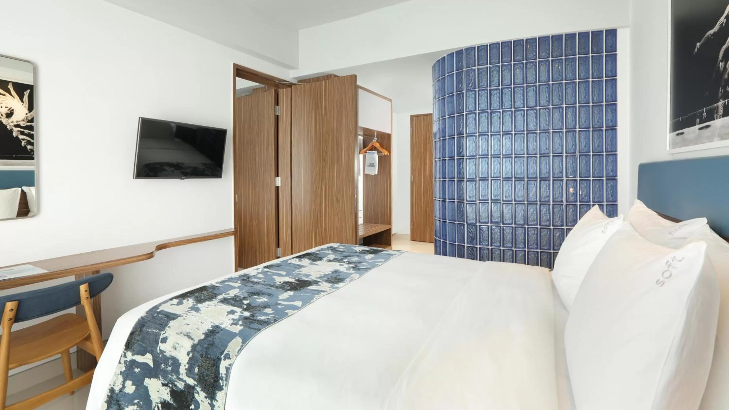 Bed in Holiday Inn Express Baruna by IHG