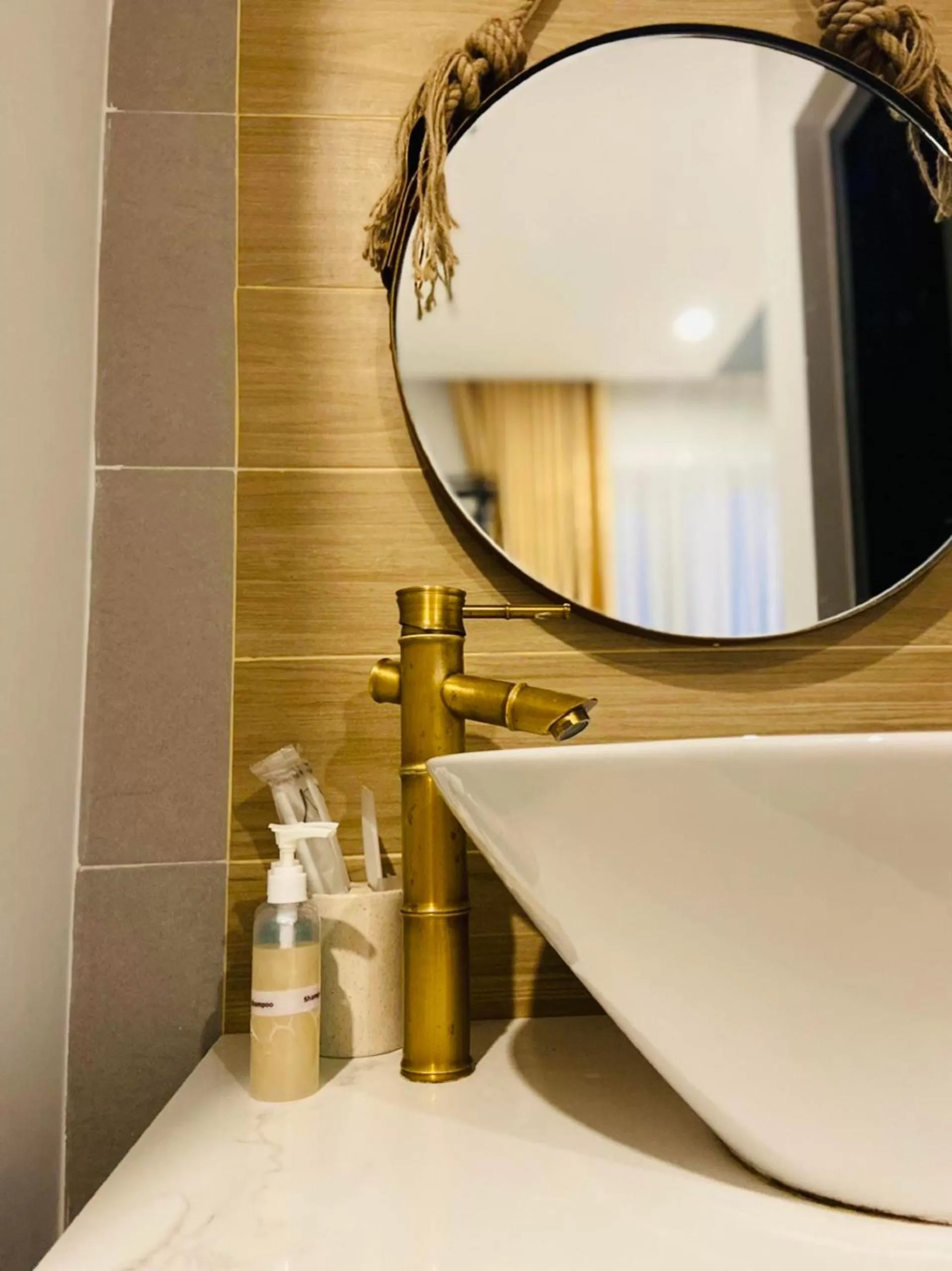 Maison Khoi Homestay