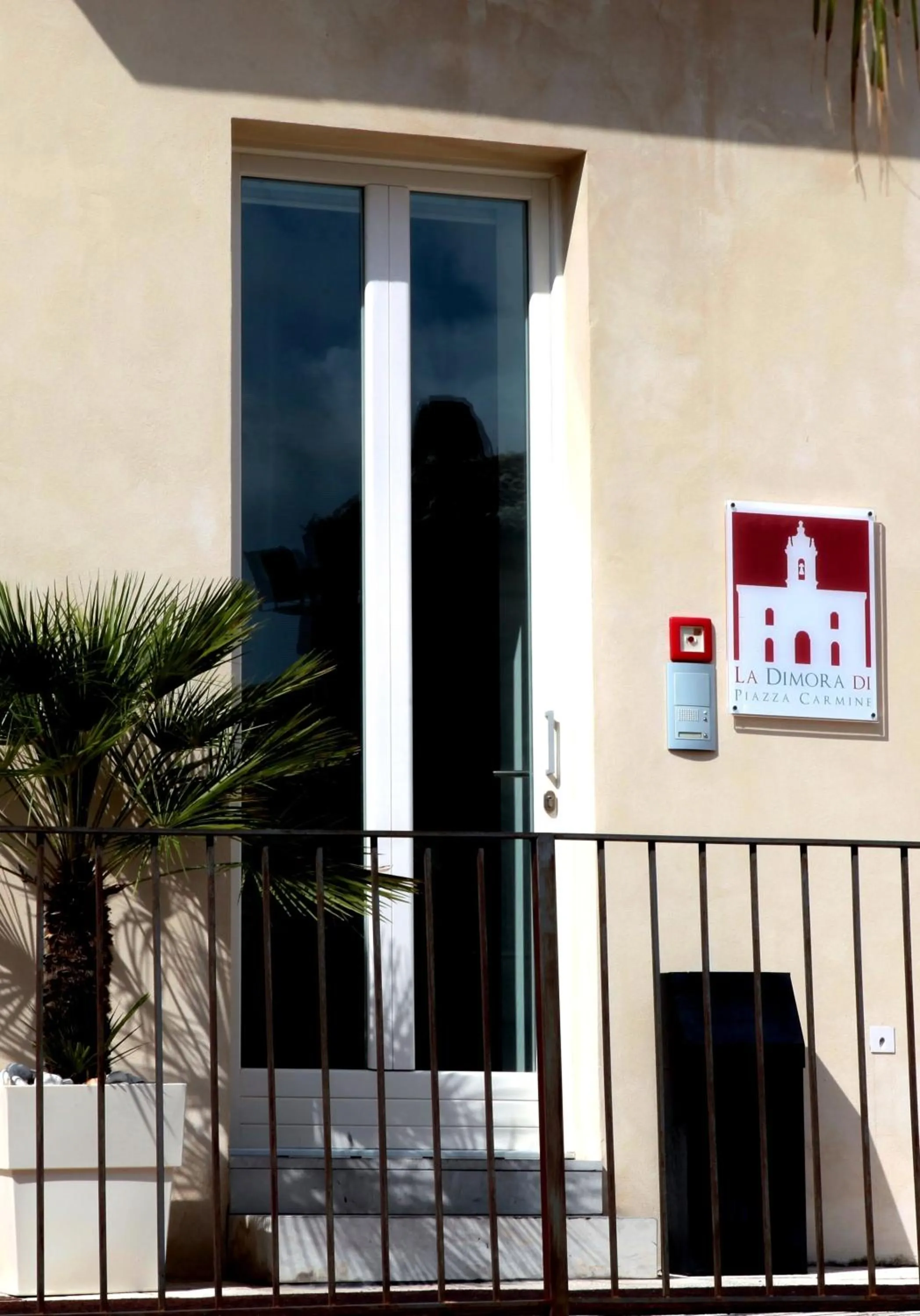 Lobby or reception in Hotel La Dimora di Piazza Carmine