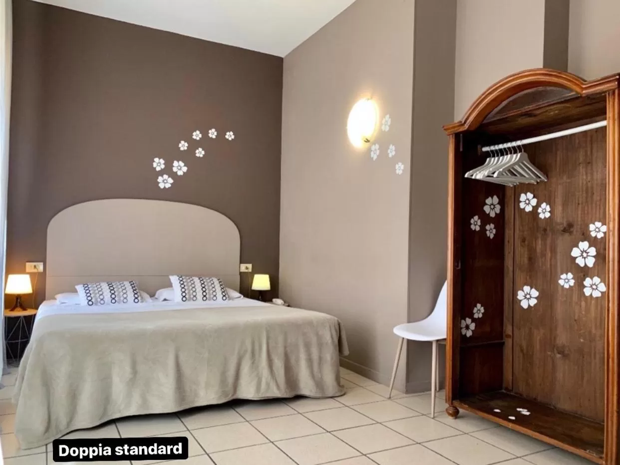 Bedroom in Hotel Ariston