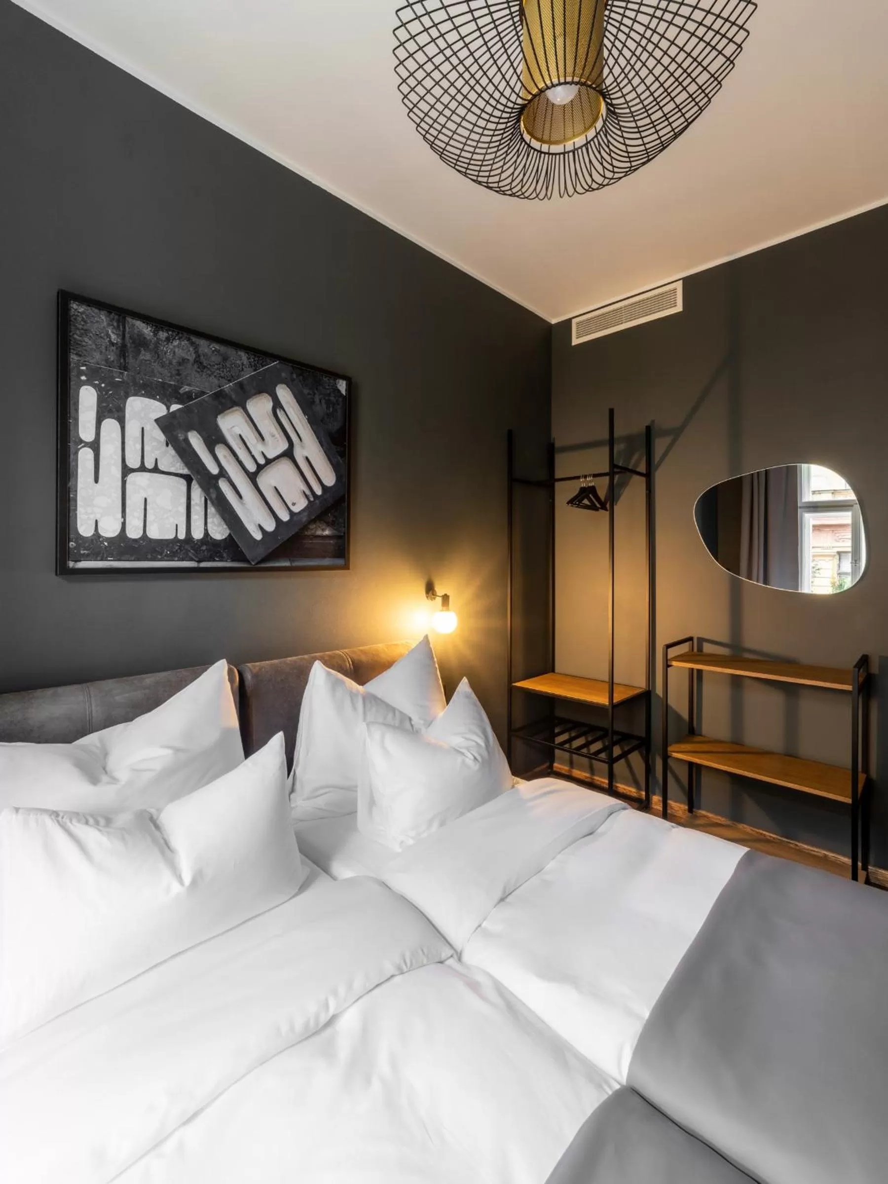 Bedroom, Bed in The Viaduct - Suites & More