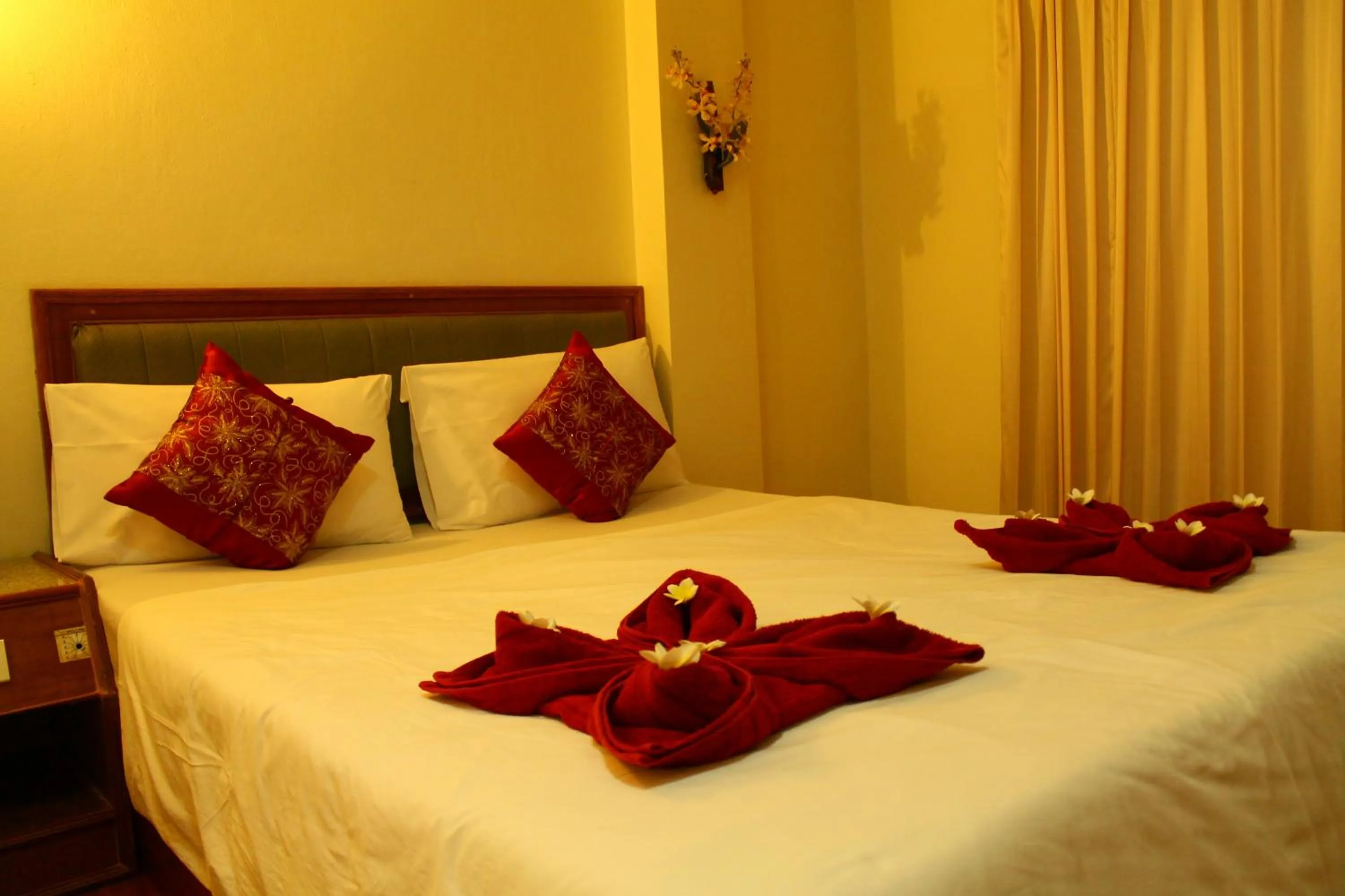 Bed in Bonny Hotel 4 Floors No Elevator