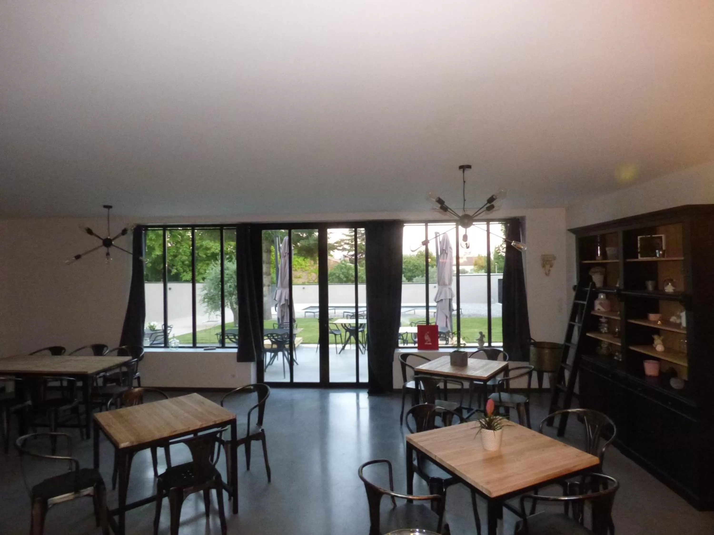 Communal lounge/ TV room in D'OR Les Anges