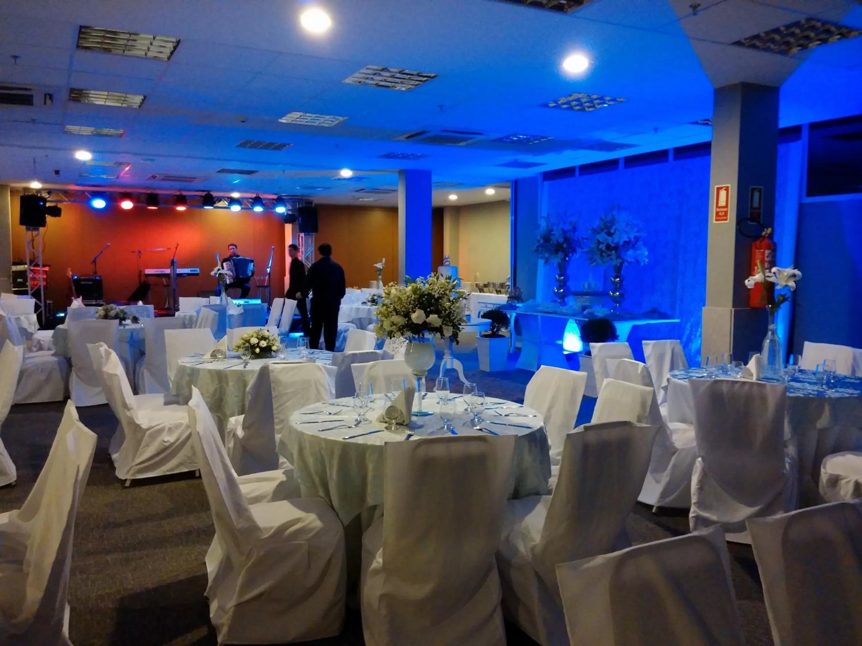 Meeting/conference room in Days Inn by Wyndham Linhares