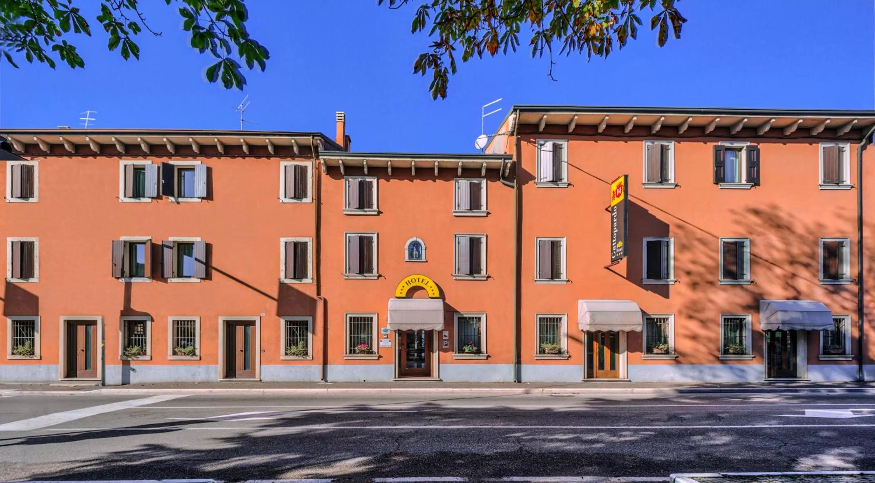 Property building in Hotel Gattopardo