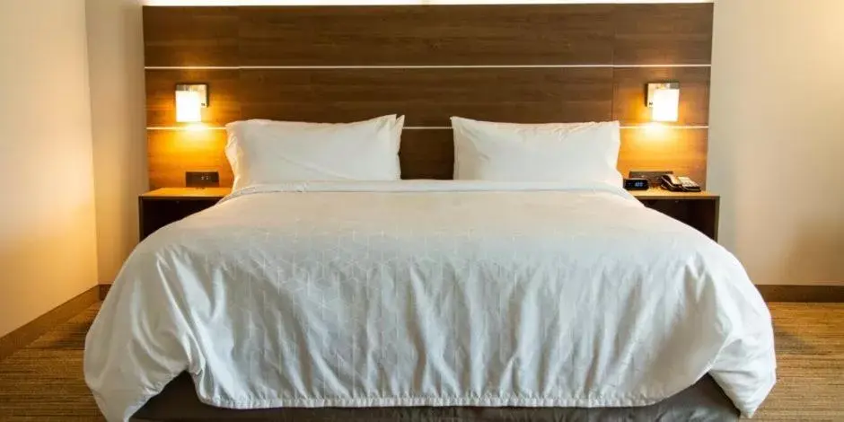 Holiday Inn Express & Suites Macon North by IHG Holiday Inn Express & Suites Macon North by IHG