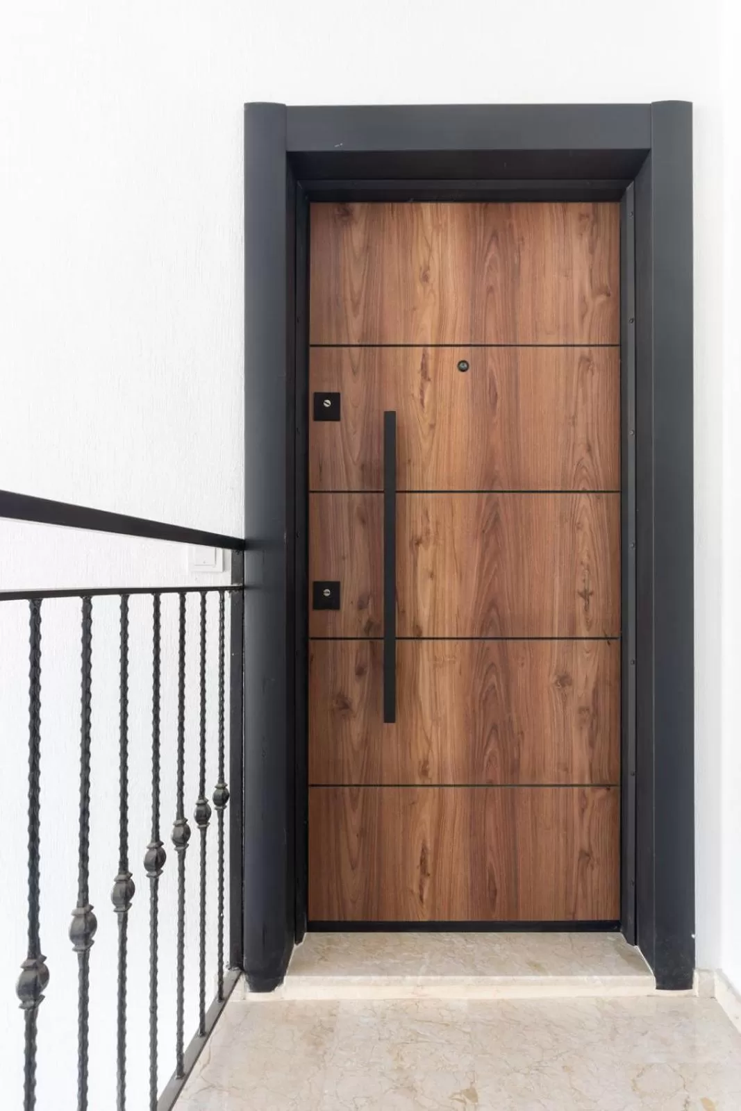 Facade/entrance in La Moda Aparts